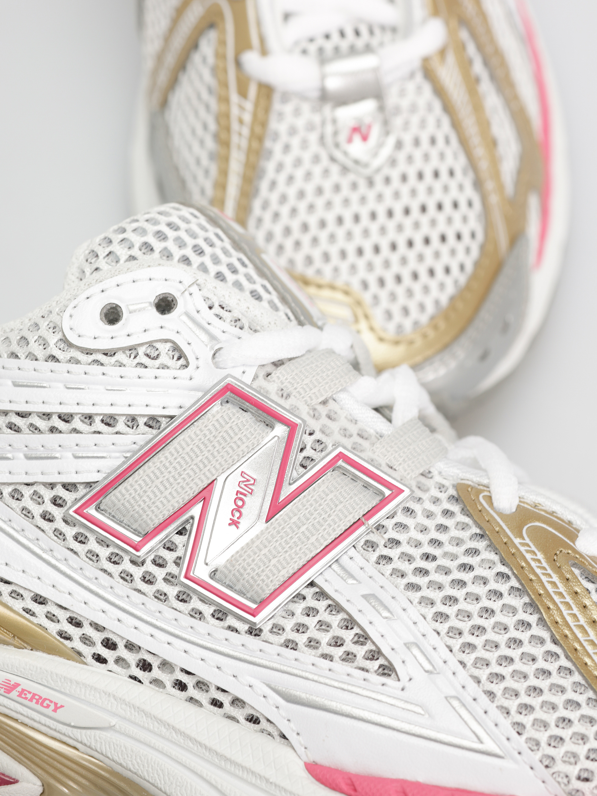 Topánky New Balance 1906 (silver metallic)