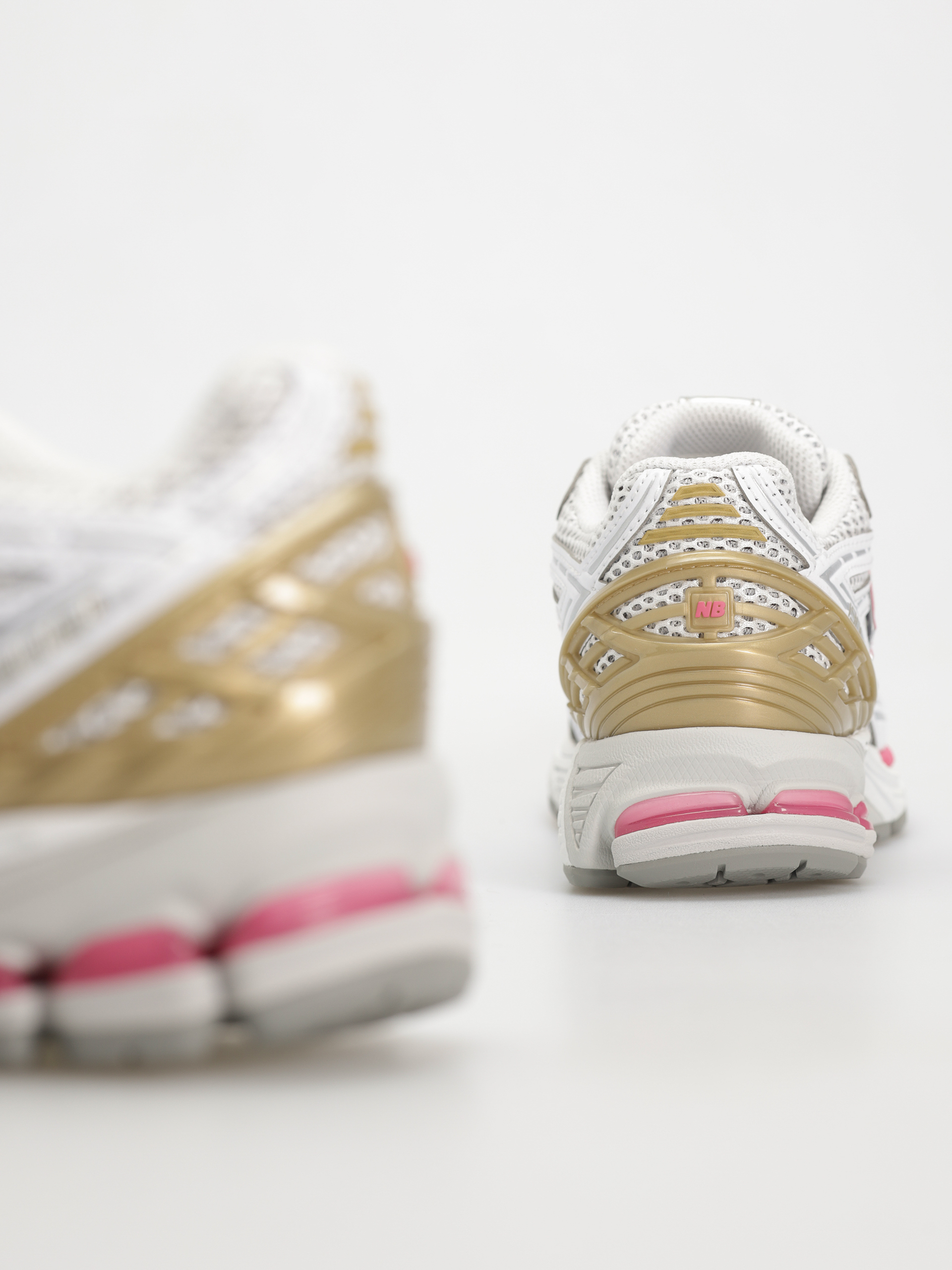 Topánky New Balance 1906 (silver metallic)