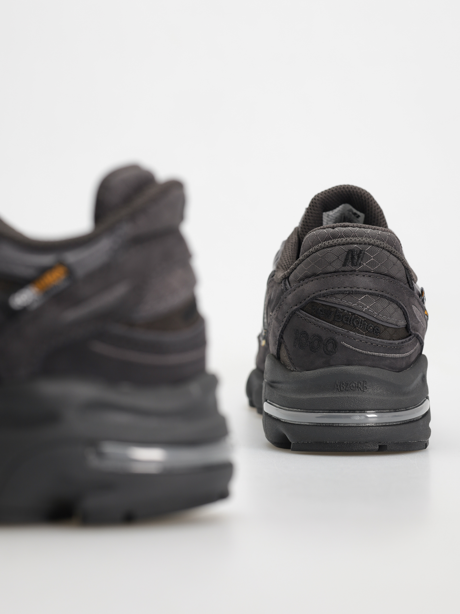 Topánky New Balance 1000 (black cement)