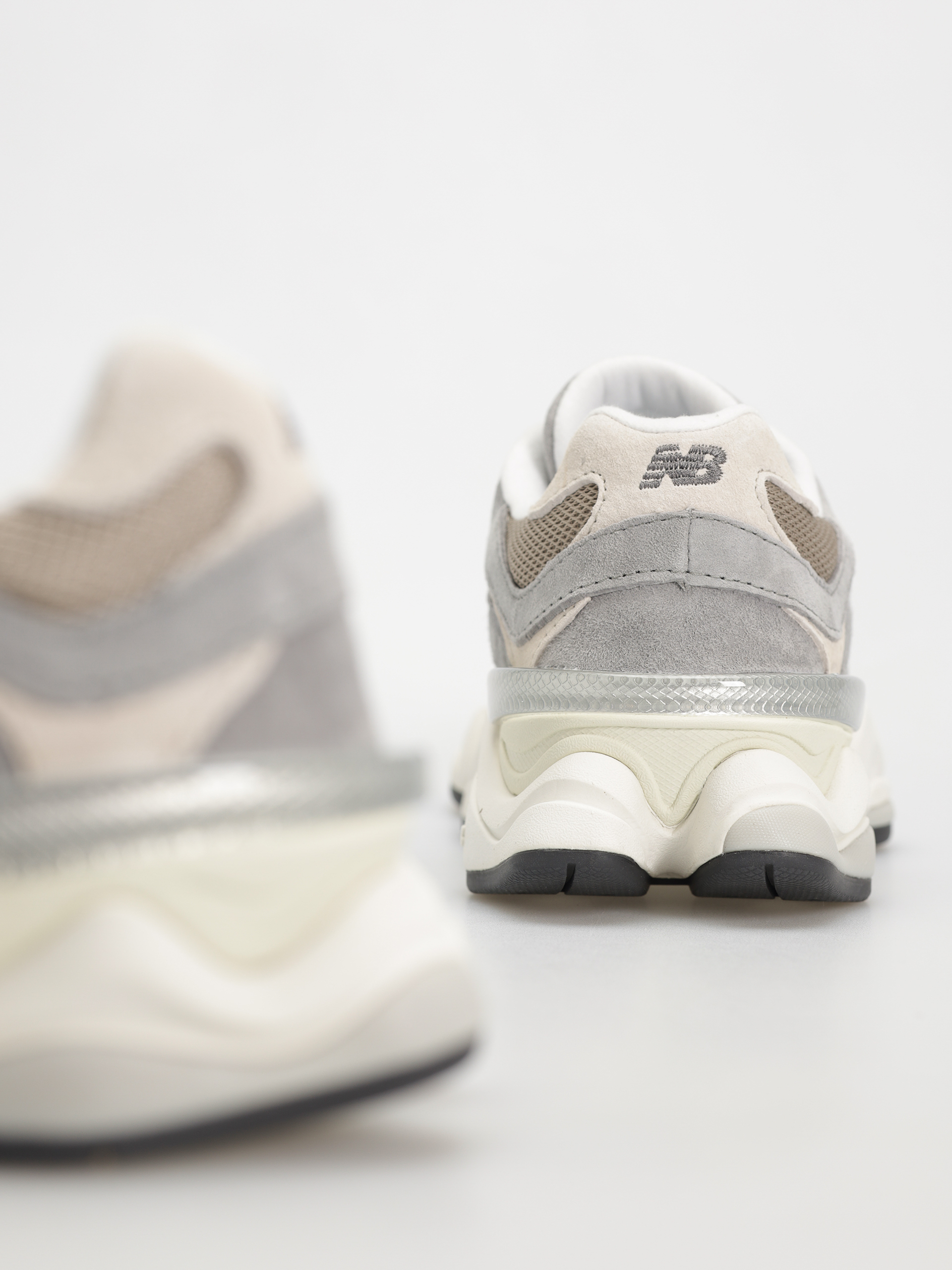 Topánky New Balance 9060 (slate grey)