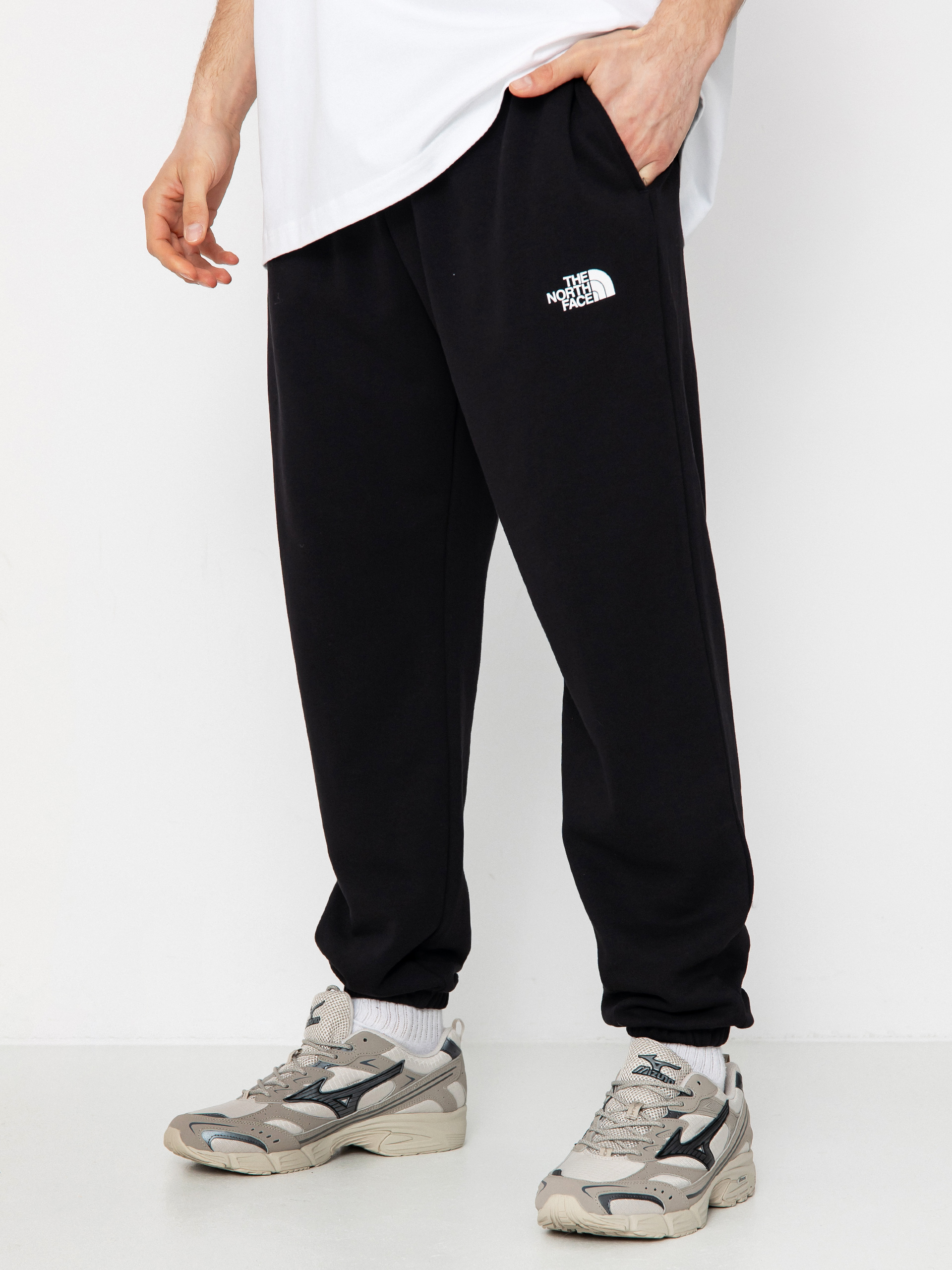 Nohavice The North Face Simple Dome Light Regular Tapered Jogger (tnf black)