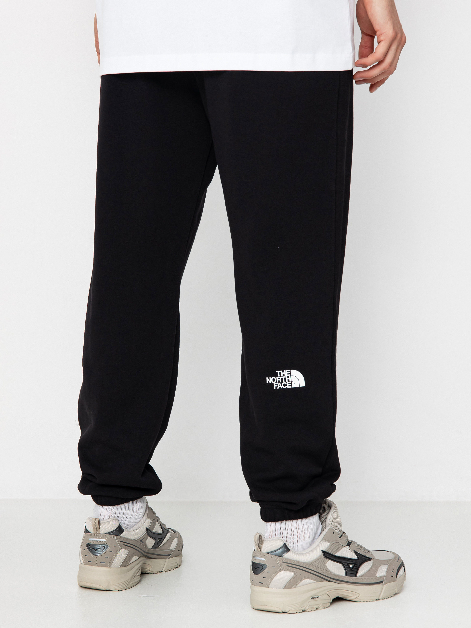 Nohavice The North Face Simple Dome Light Regular Tapered Jogger (tnf black)
