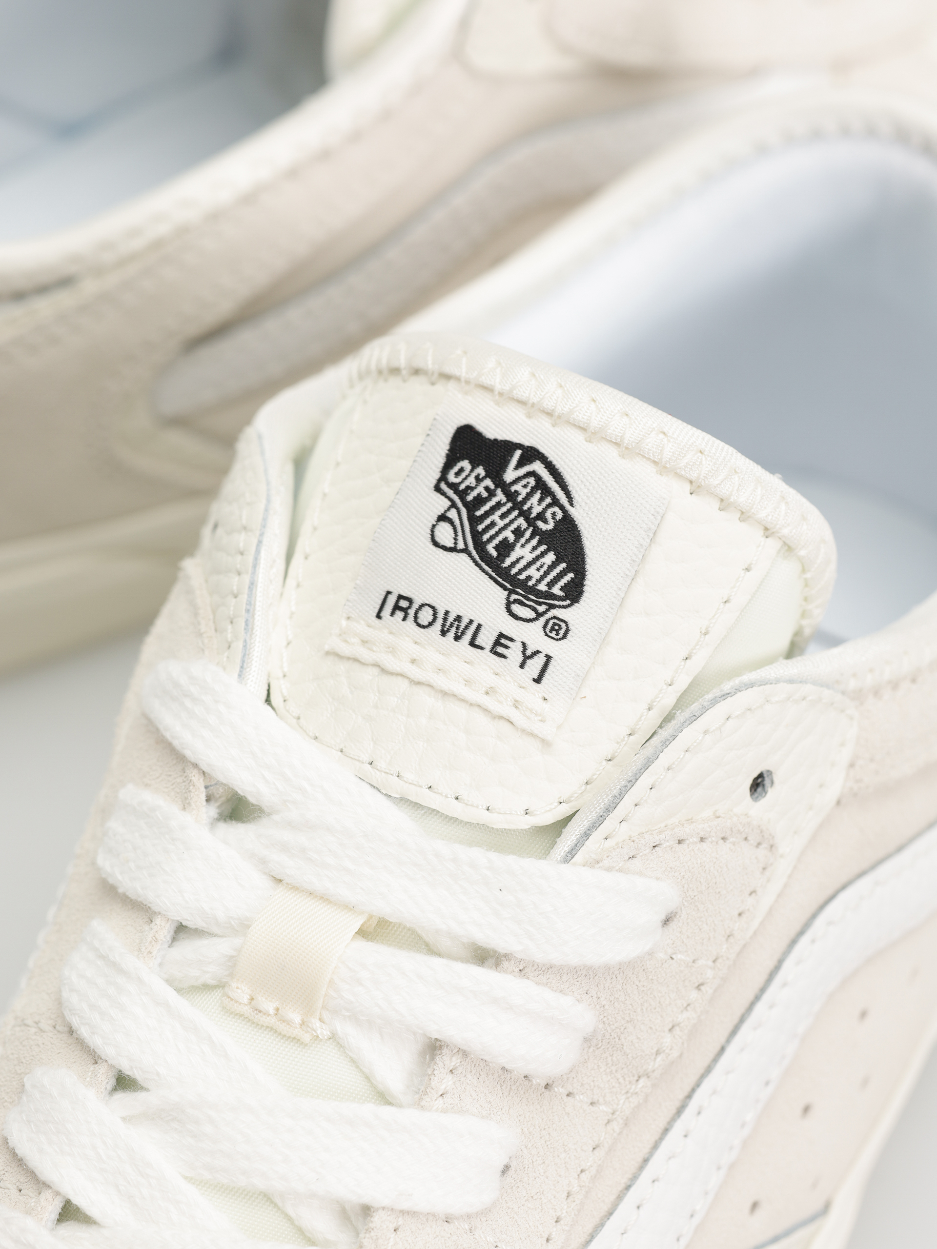 Topánky Vans Rowley Classic (marshmallow/true white)