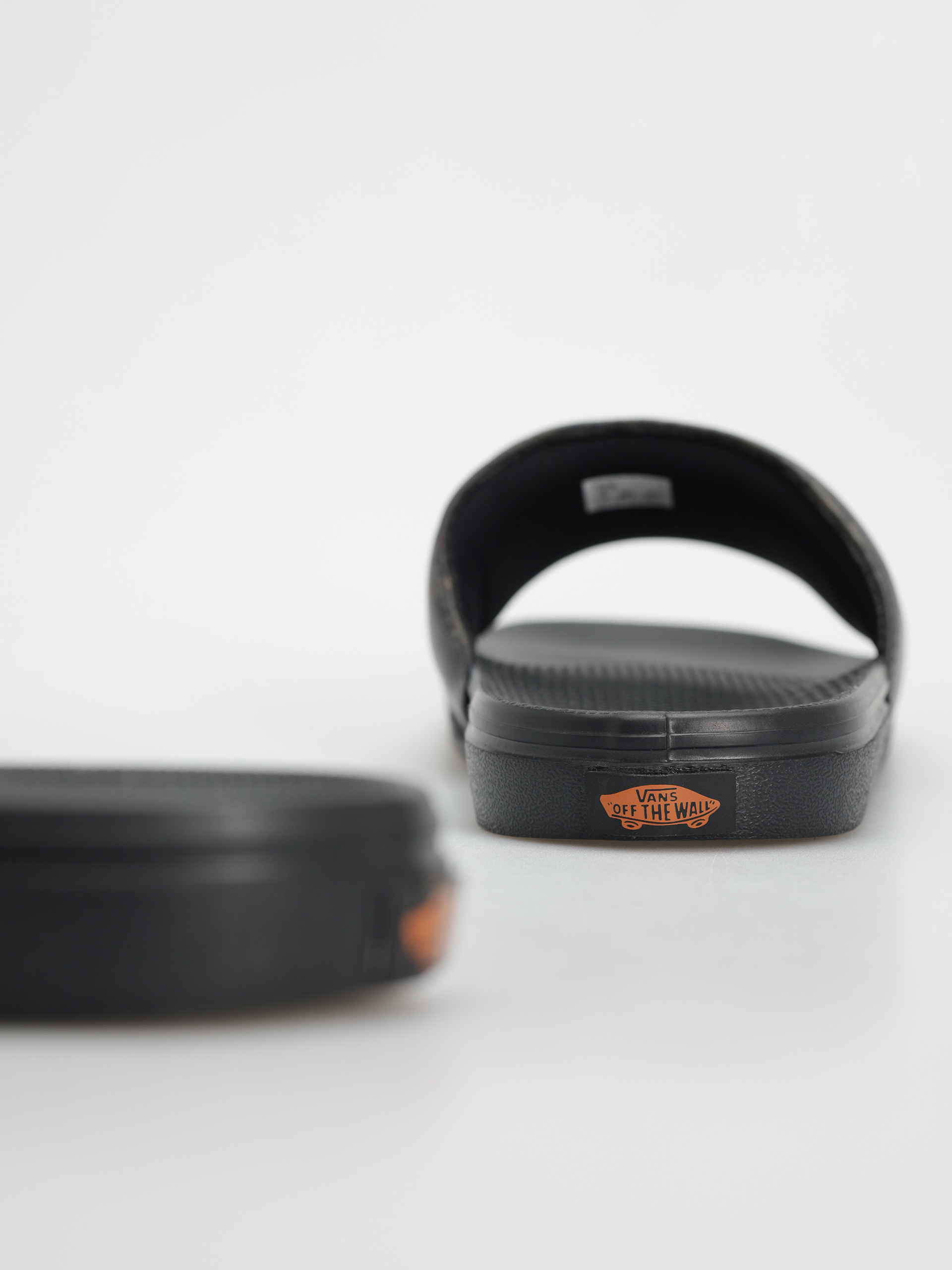 Topánky Vans Mte La Costa Slide On (camo black camo)