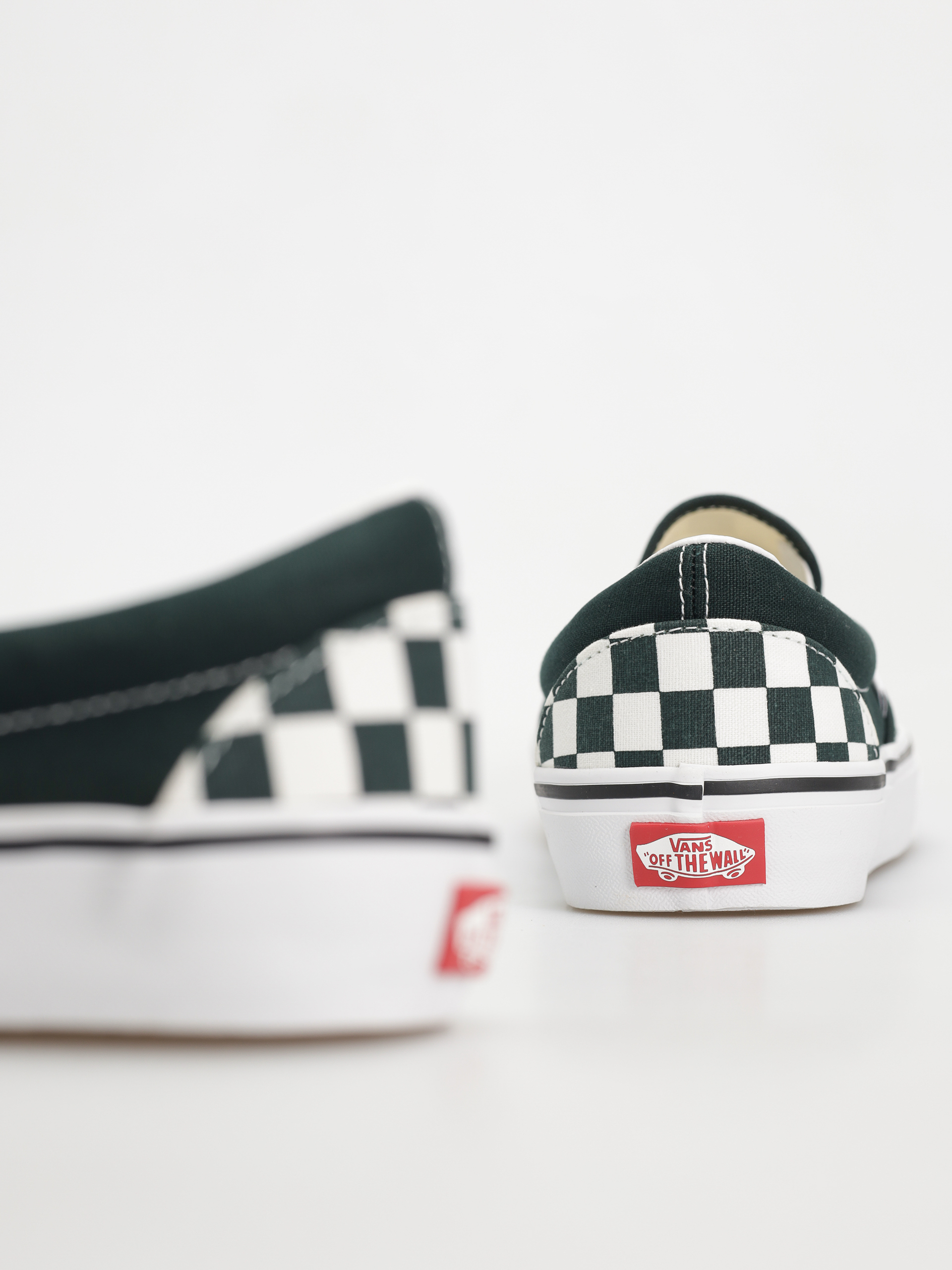 Topánky Vans Classic Slip On (color theory checkerboard scarab)