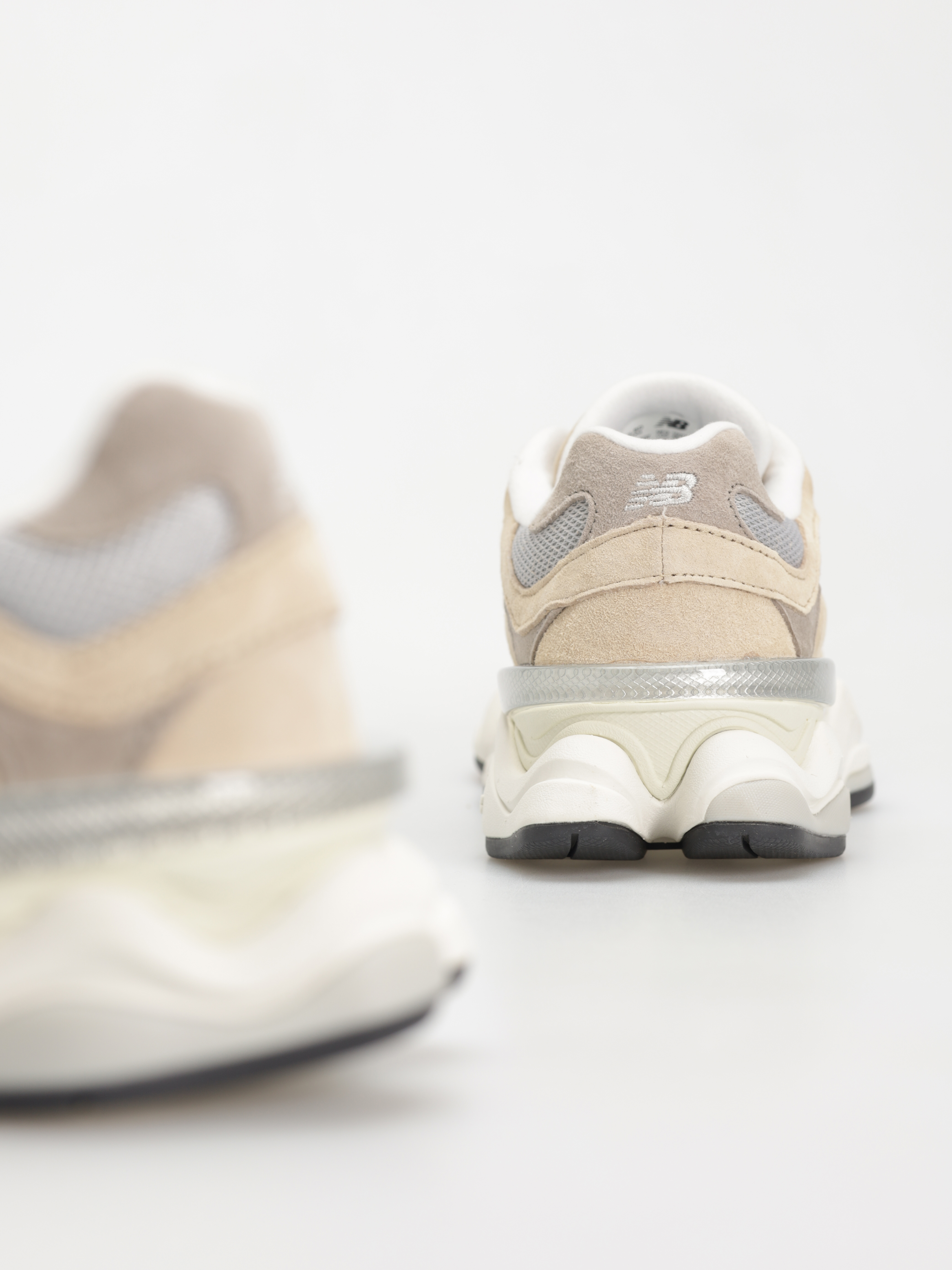 Topánky New Balance 9060 (incense)