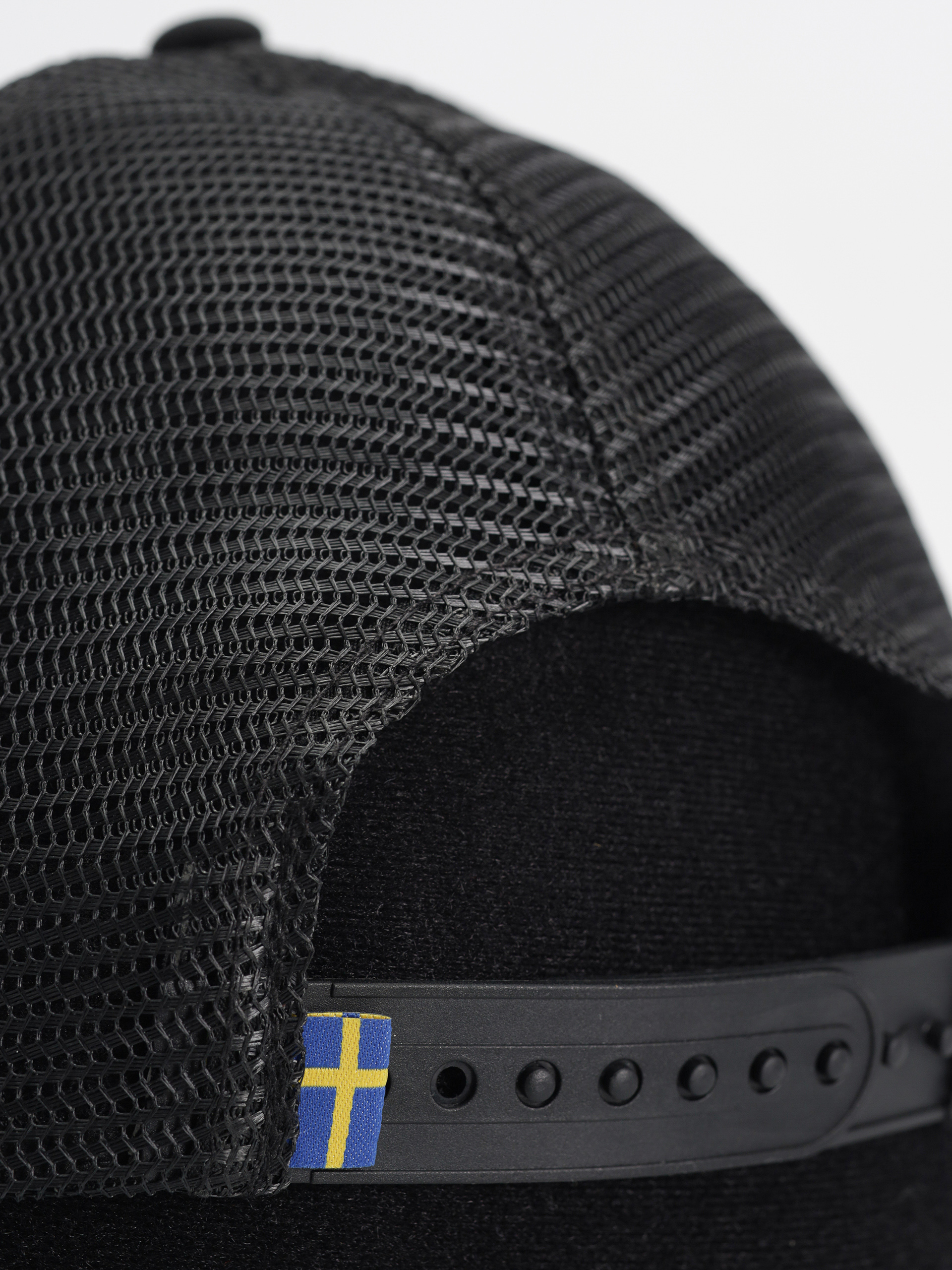 Šiltovka Fjallraven Langtradarkeps (black)