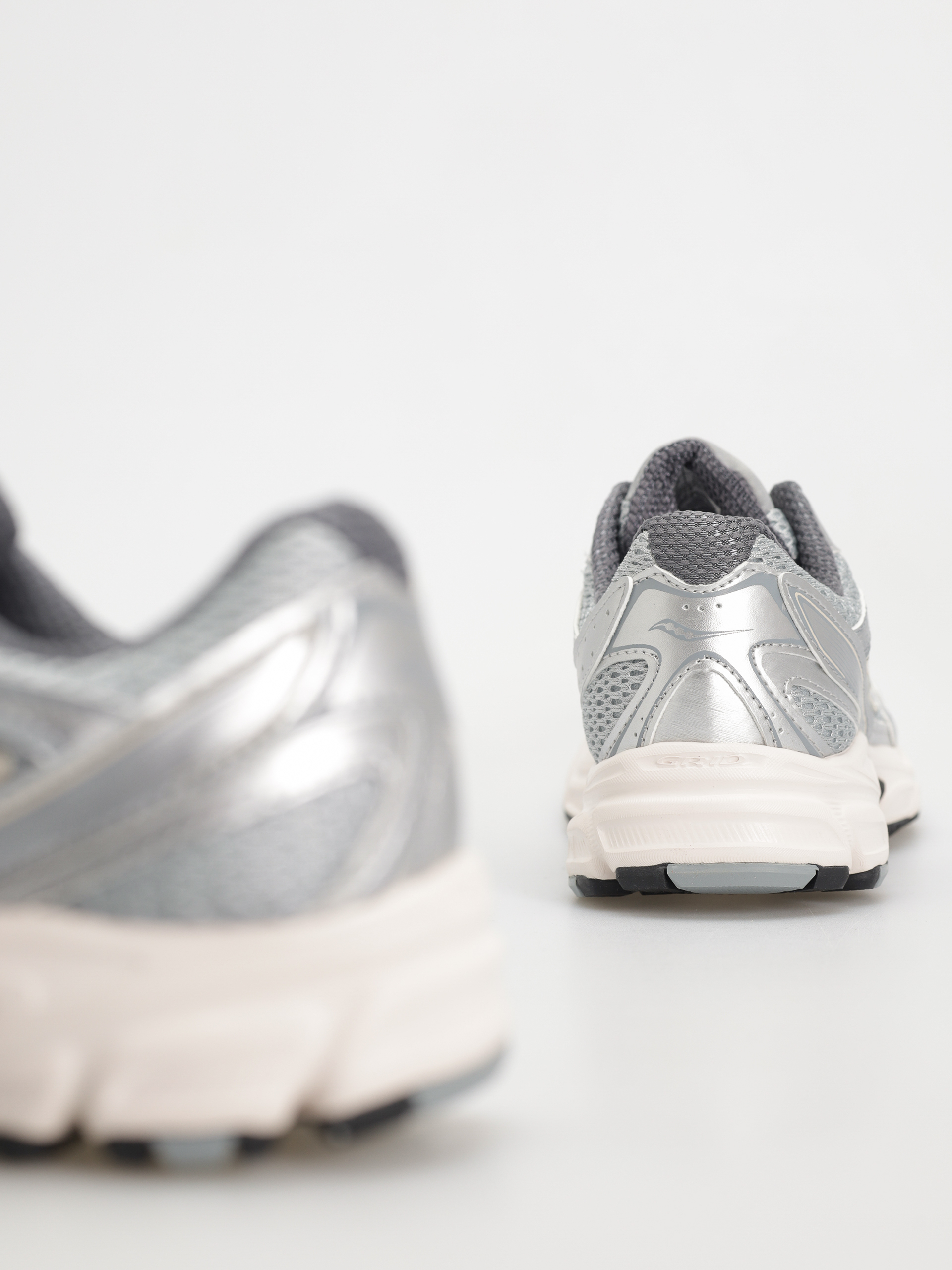 Topánky Saucony Ride Millennium (silver/cream)