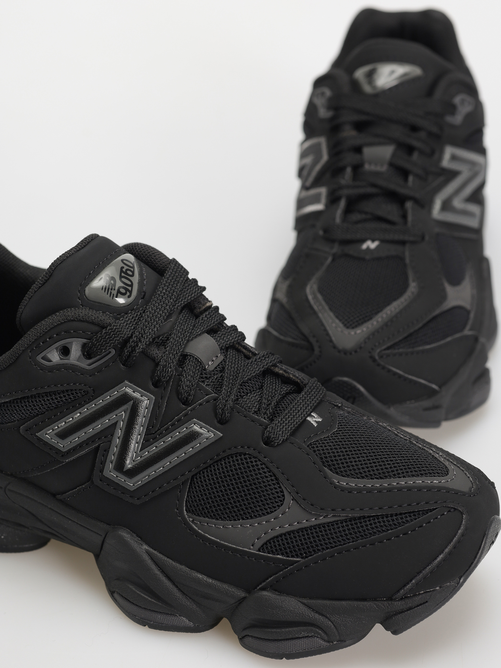 Topánky New Balance 9060 JR (black)