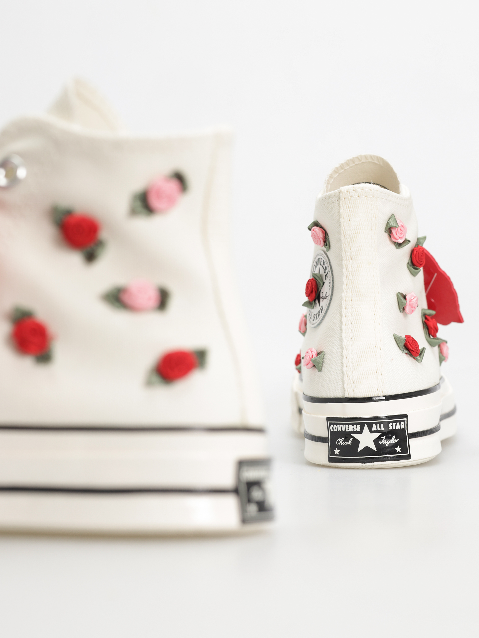 Tenisky Converse Chuck 70 Hi (egret/red/lt jellyfish jitter)