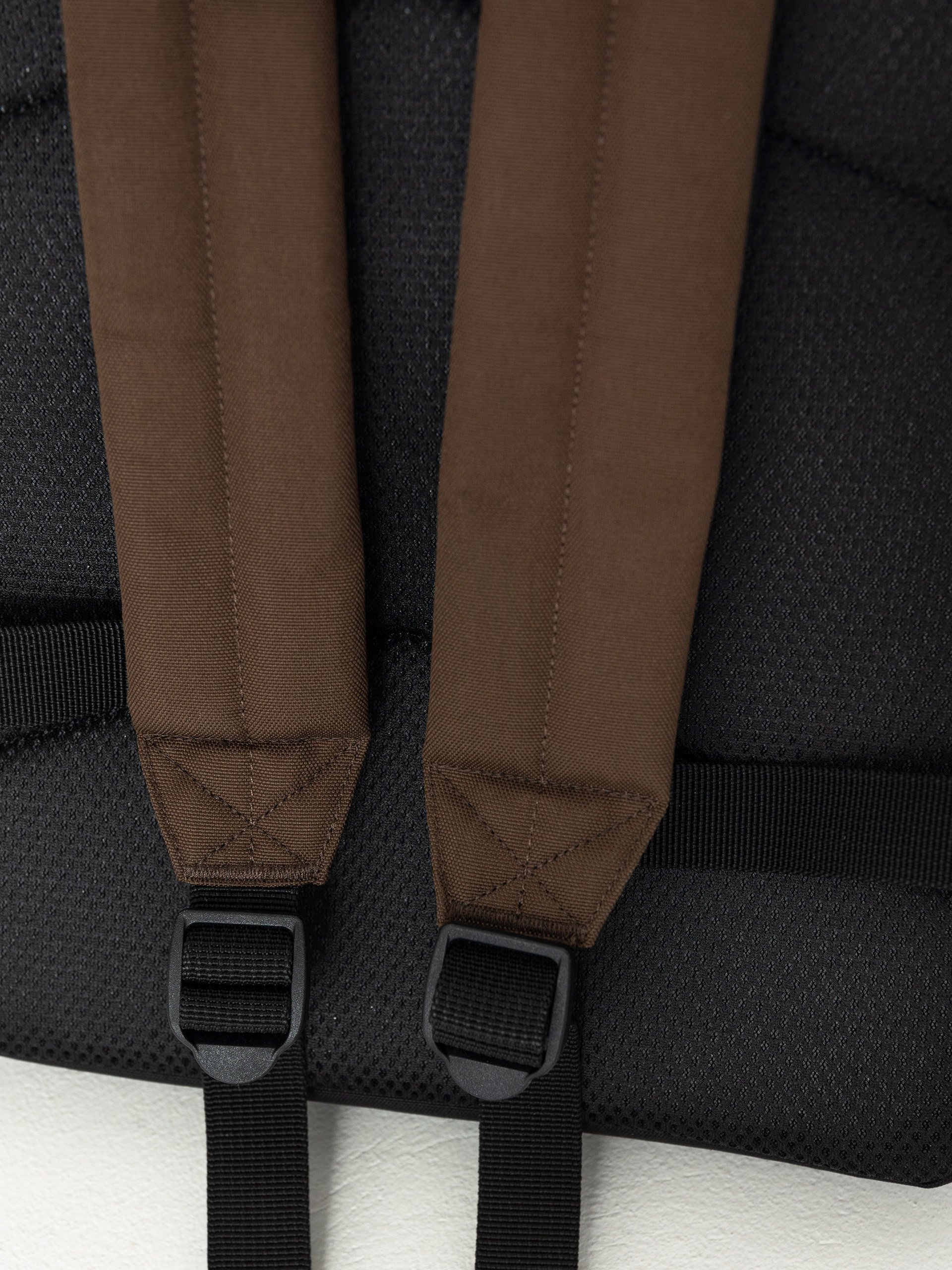 Batoh Carhartt WIP Jake (liberica)