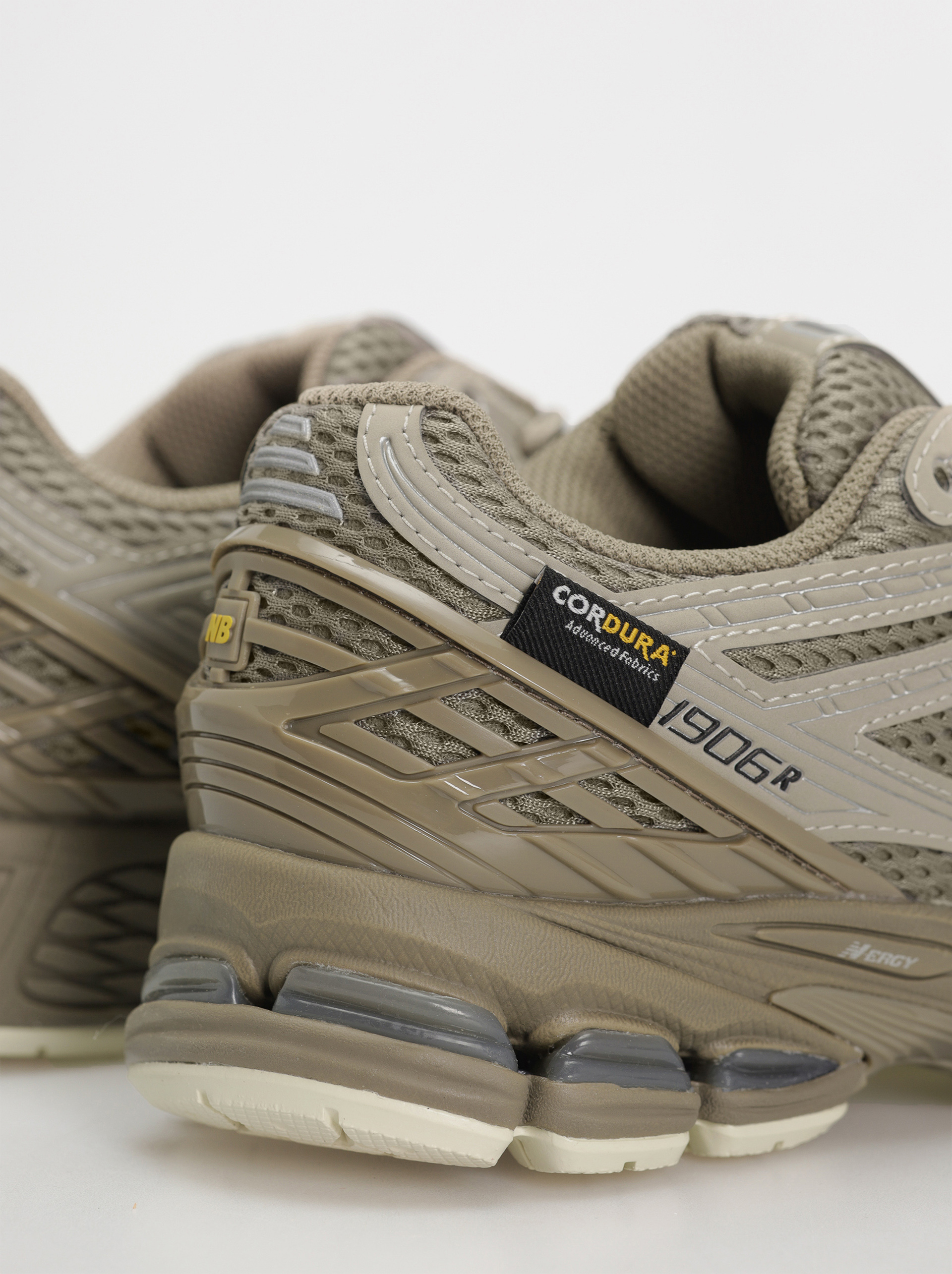 Topánky New Balance 1906 (arid stone)