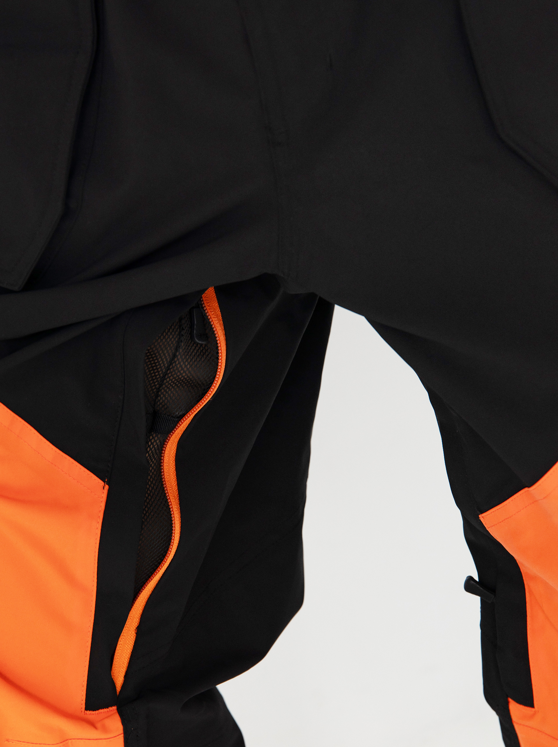 Pánske Snowboardové nohavice ThirtyTwo Basement Bib (black/orange)