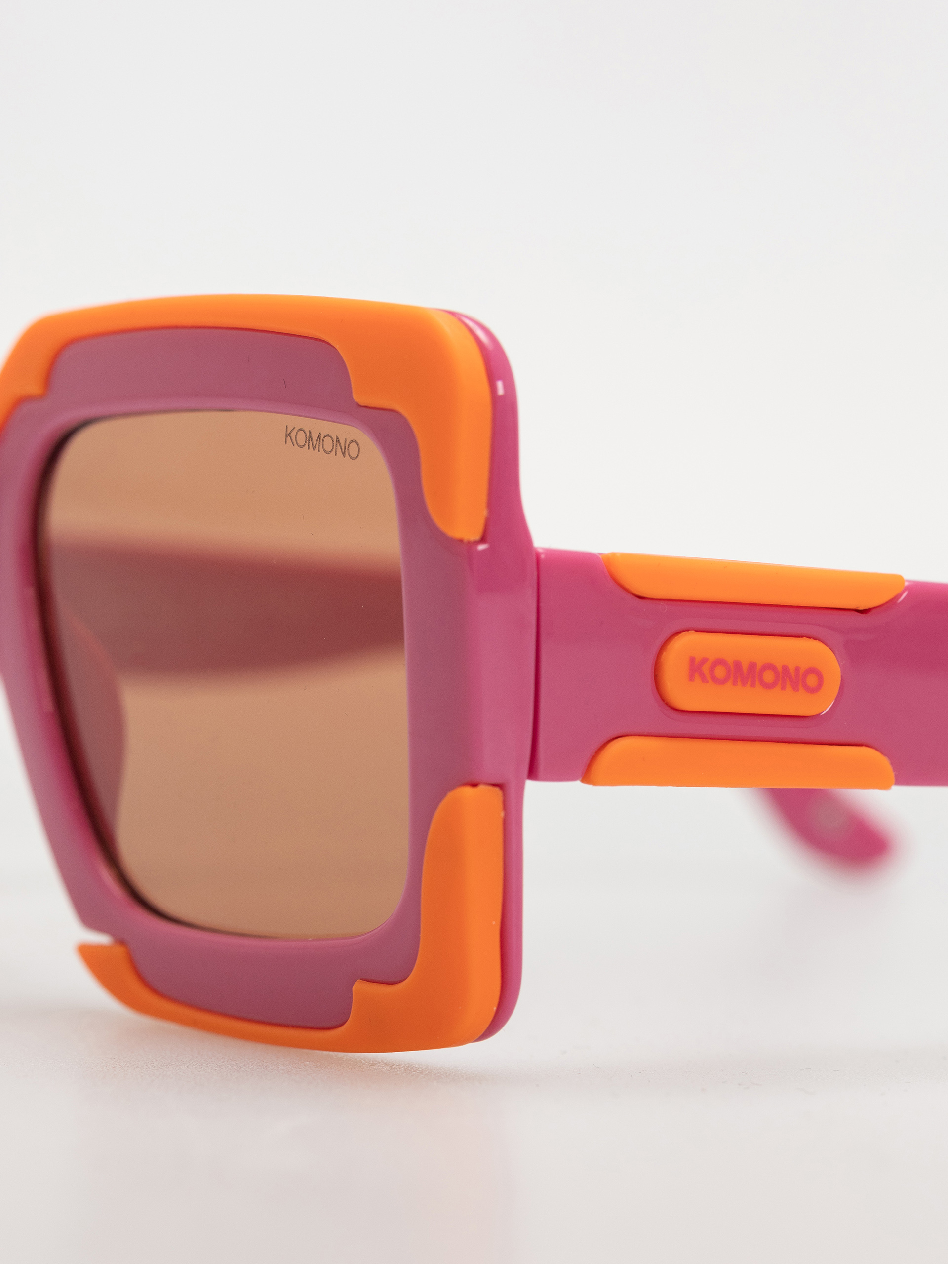 Slnečné okuliare Komono Lana Solar (nebula)