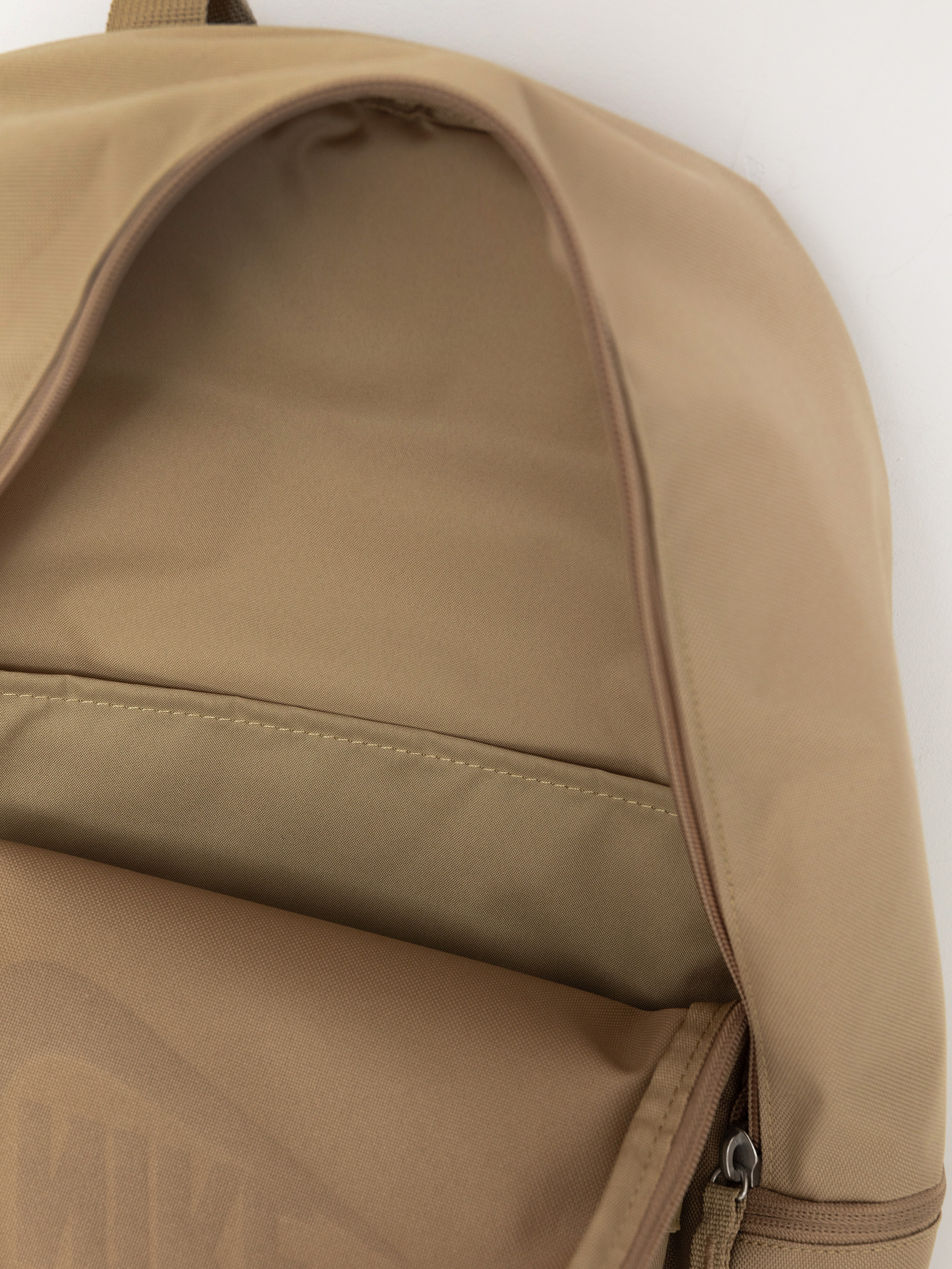 Batoh Nike SB Heritage (parachute beige/summit white)