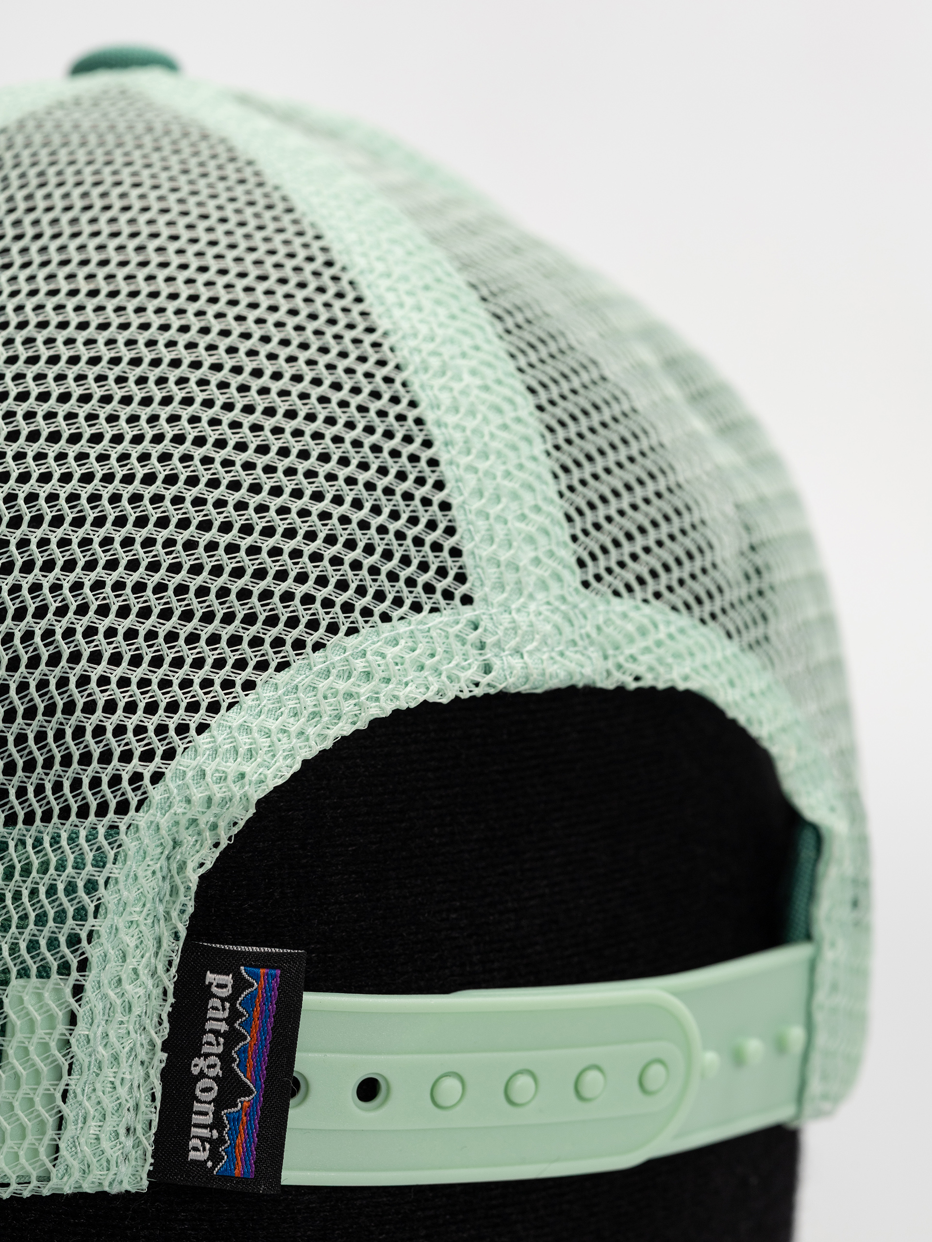 Šiltovka Patagonia P 6 Logo LoPro Trucker (heartleaf green)