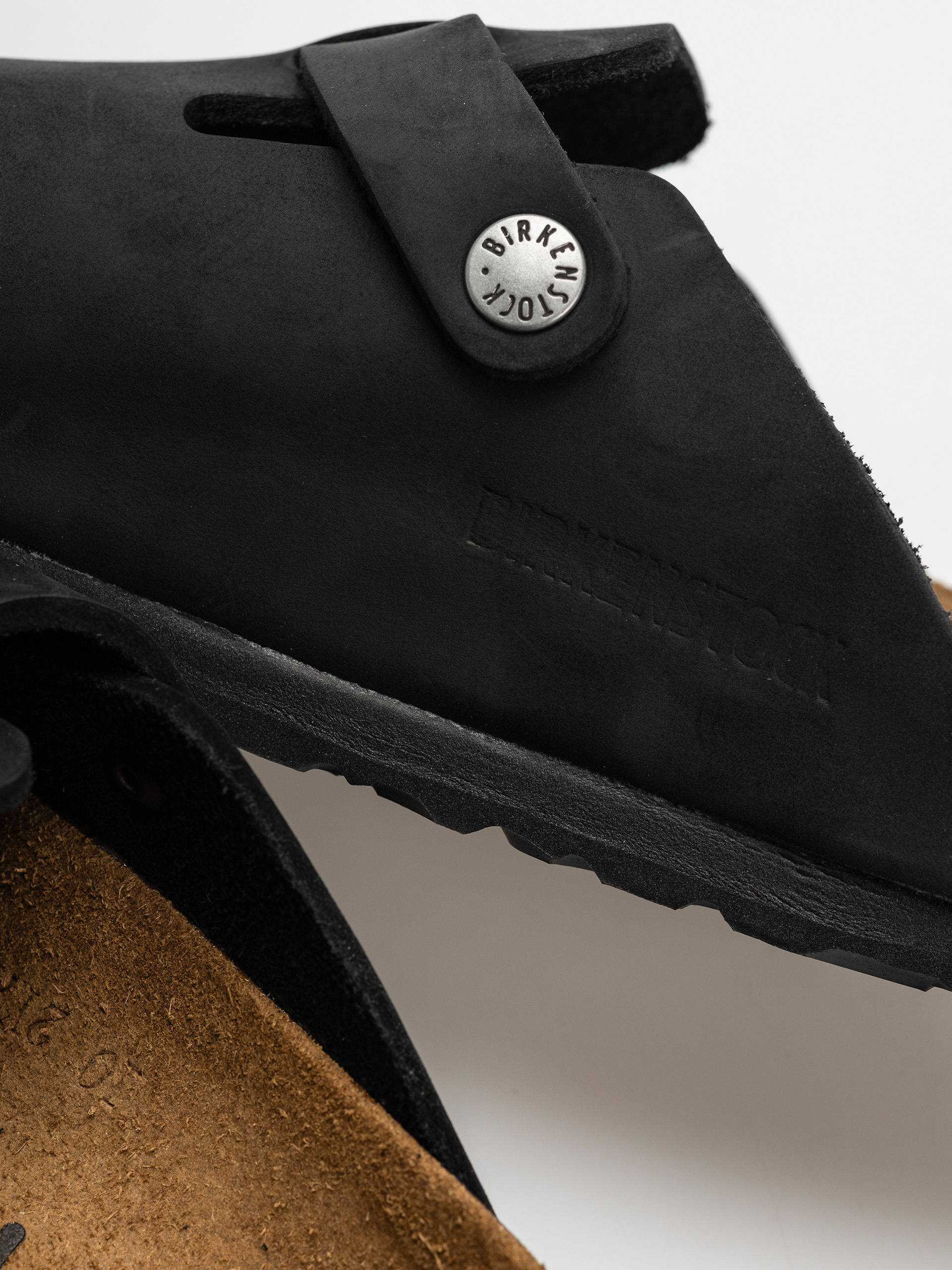 Šľapky Birkenstock Boston Oiled Leather Narrow Wmn (black)