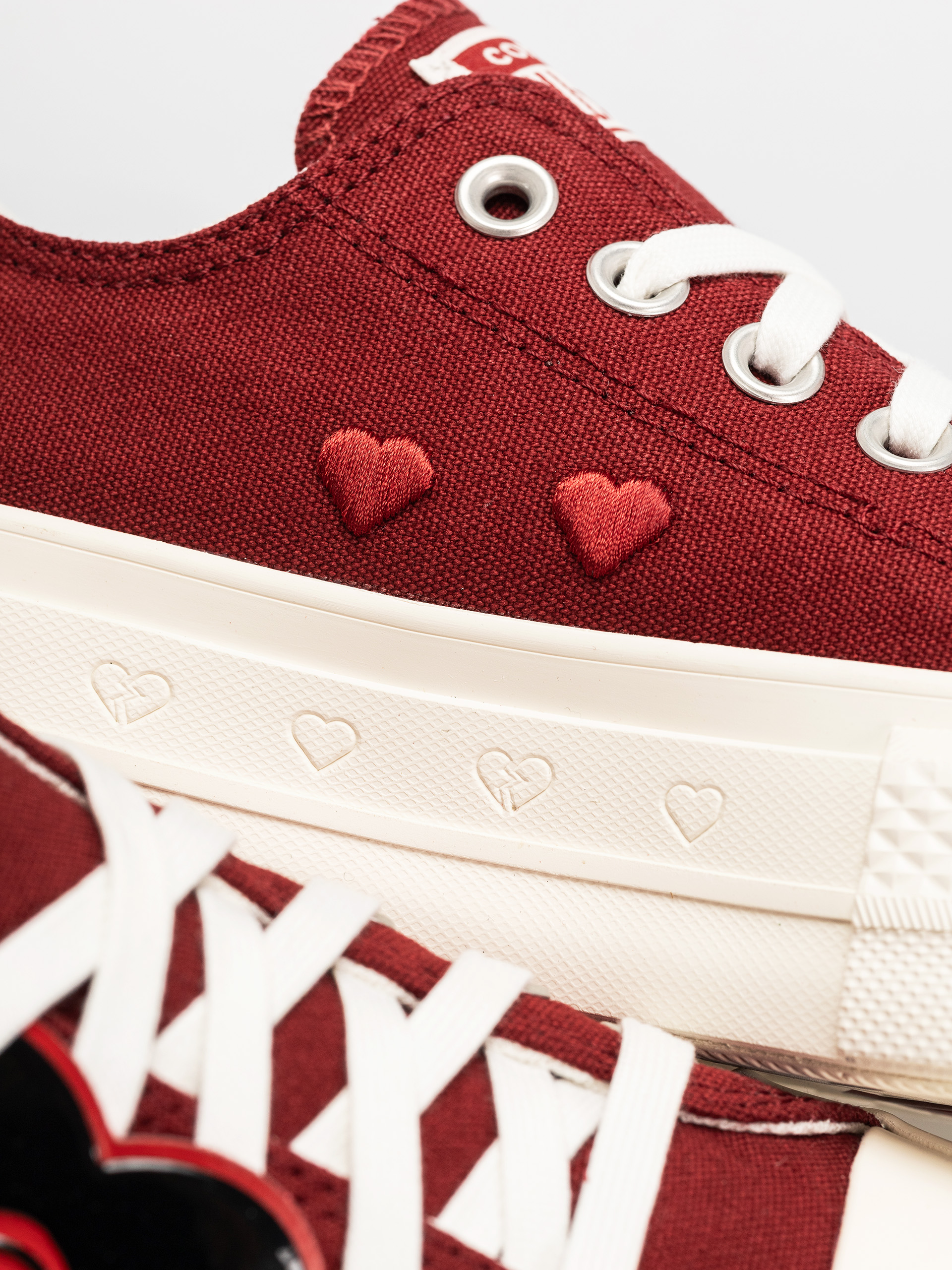 Tenisky Converse Chuck Taylor All Star Lift Ox Wmn (park red/vintage white/egret)