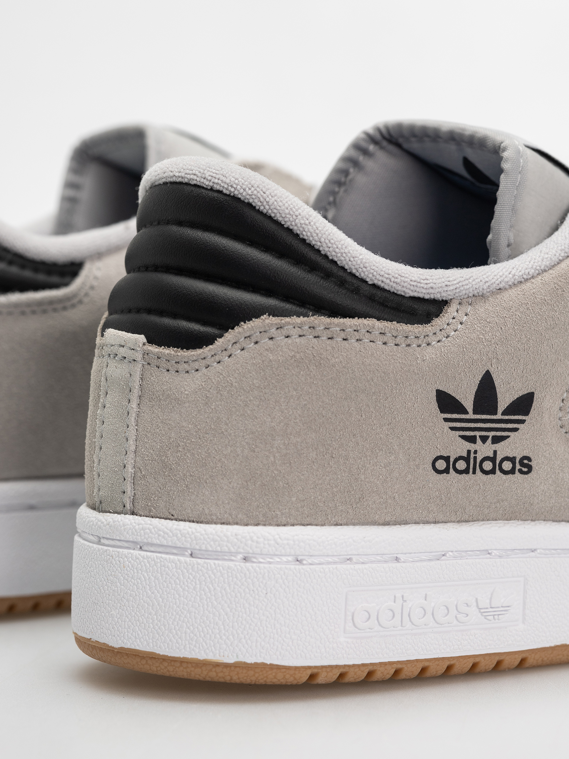 Topánky adidas Centennial 85 Low A (gretwo/cblack/crywht)