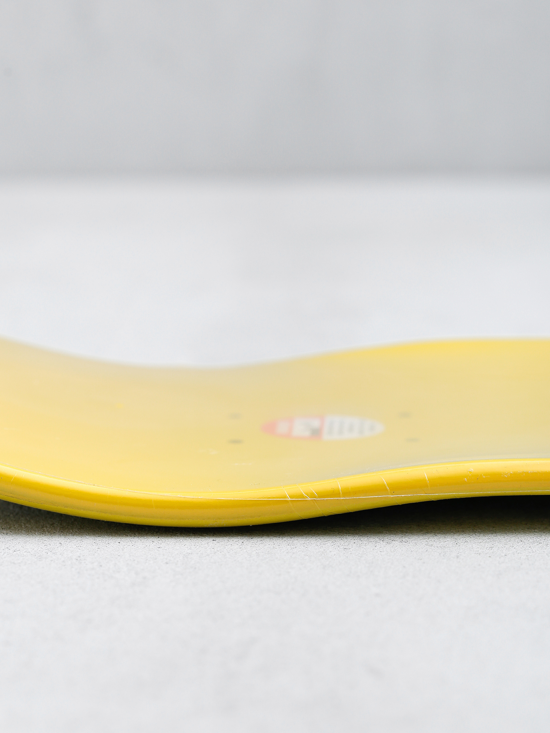 Doska Antihero Cardiel Pigeon Mtn (yellow/black)