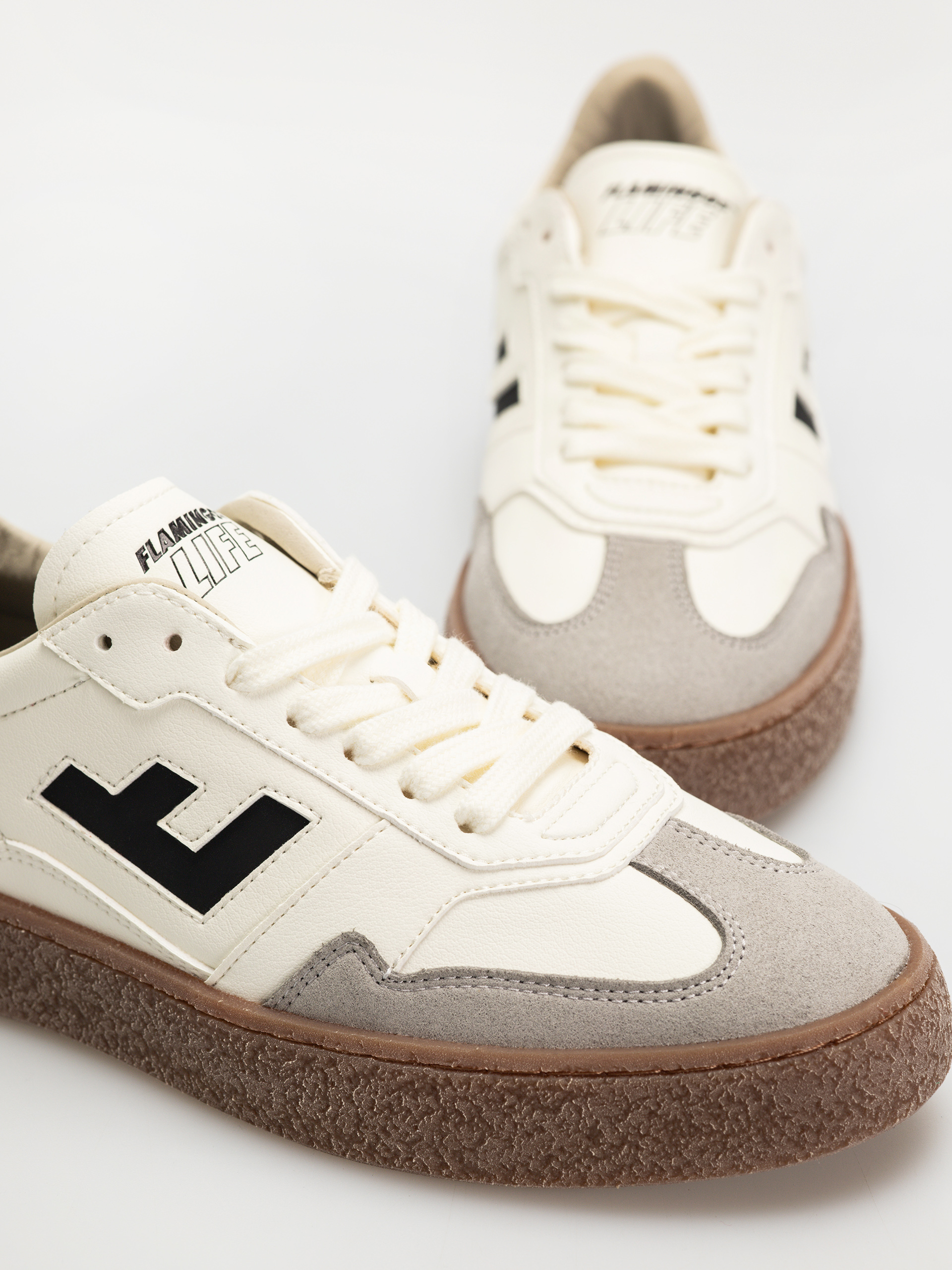 Topánky Flamingos Life Burela Bold (black)