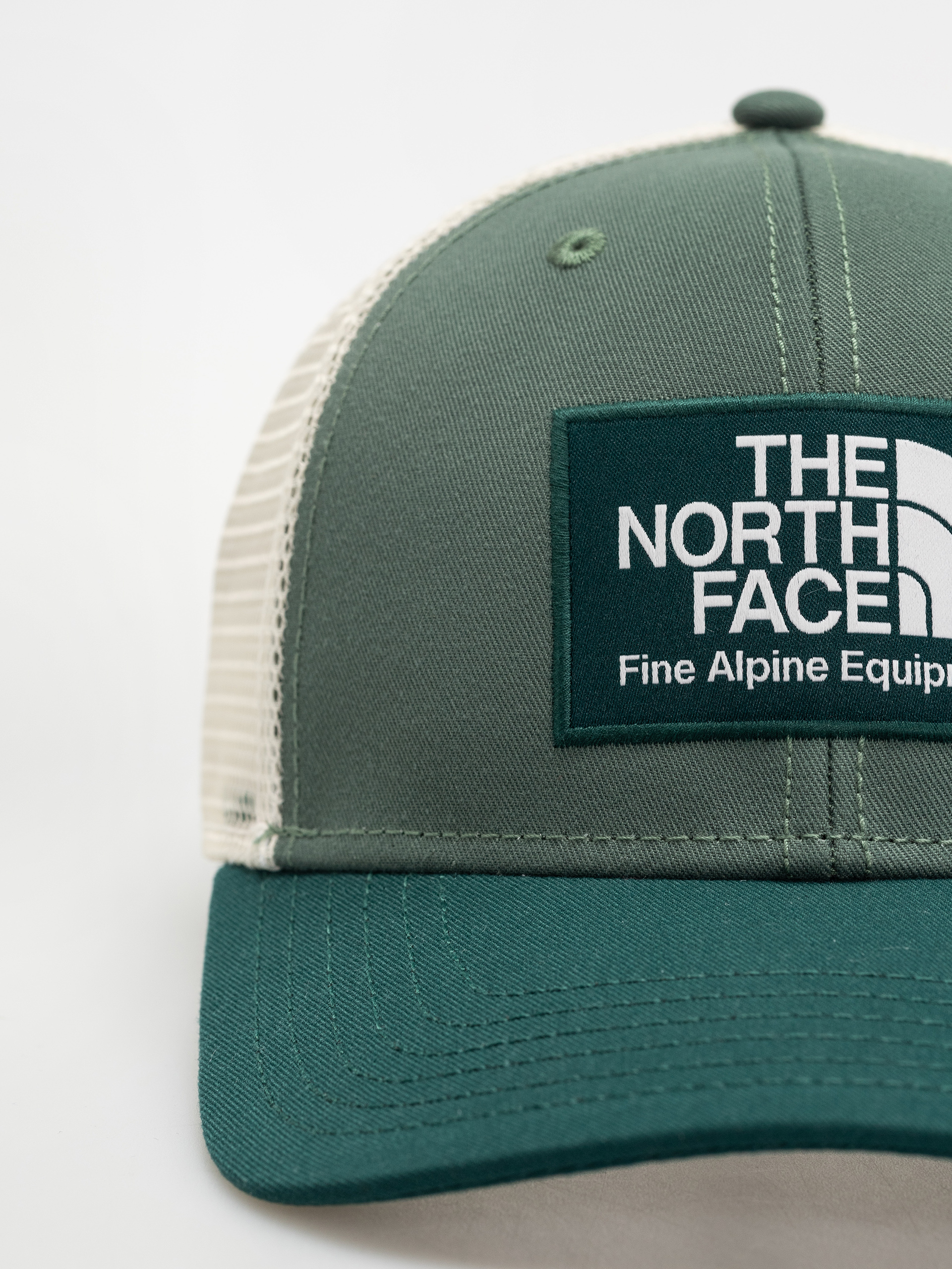 Šiltovka The North Face Deep Fit Mudder Trucker (deep nori/duck green)