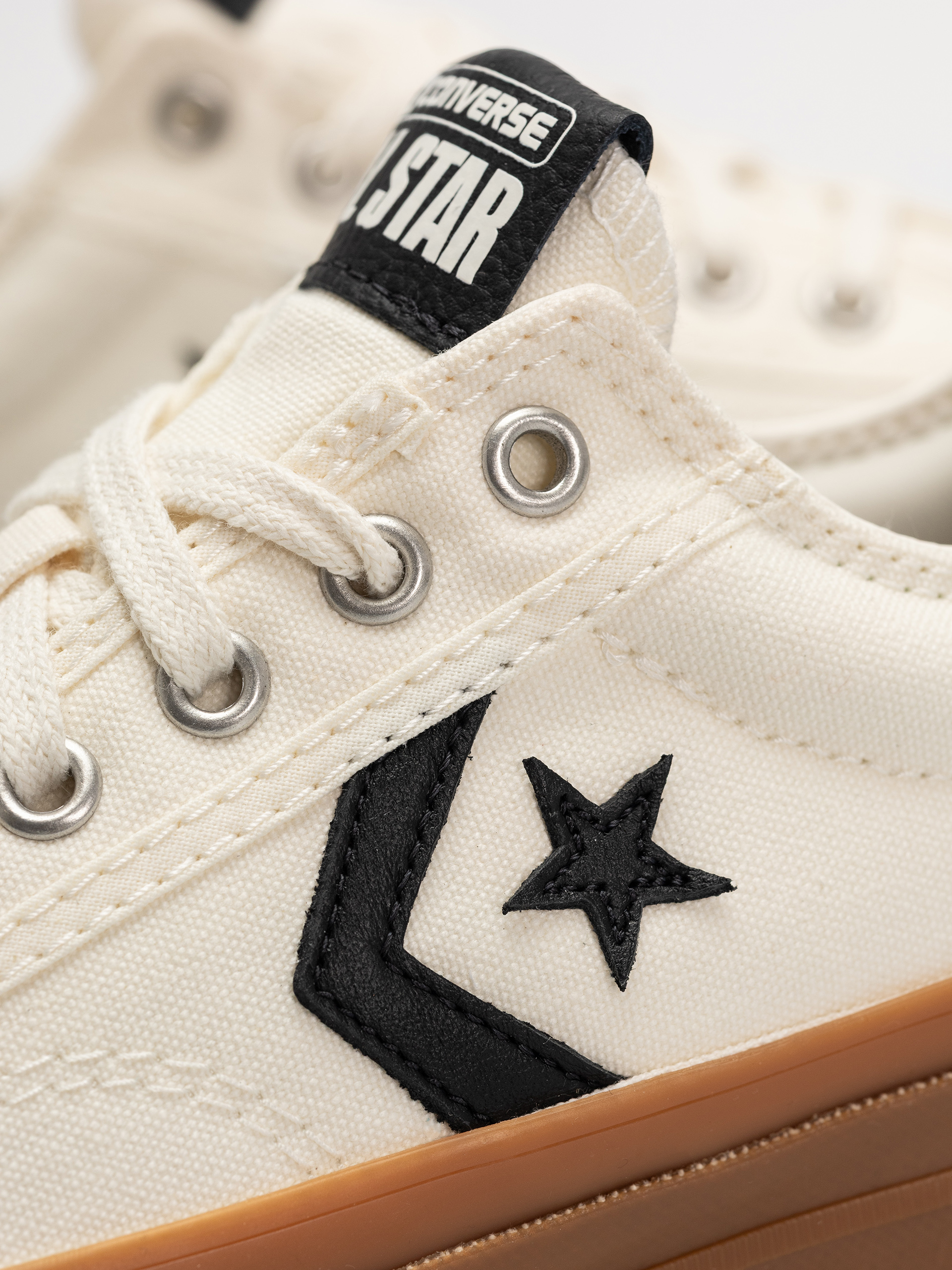 Topánky Converse Star Player 76 Ox (egret/gum honey/black)