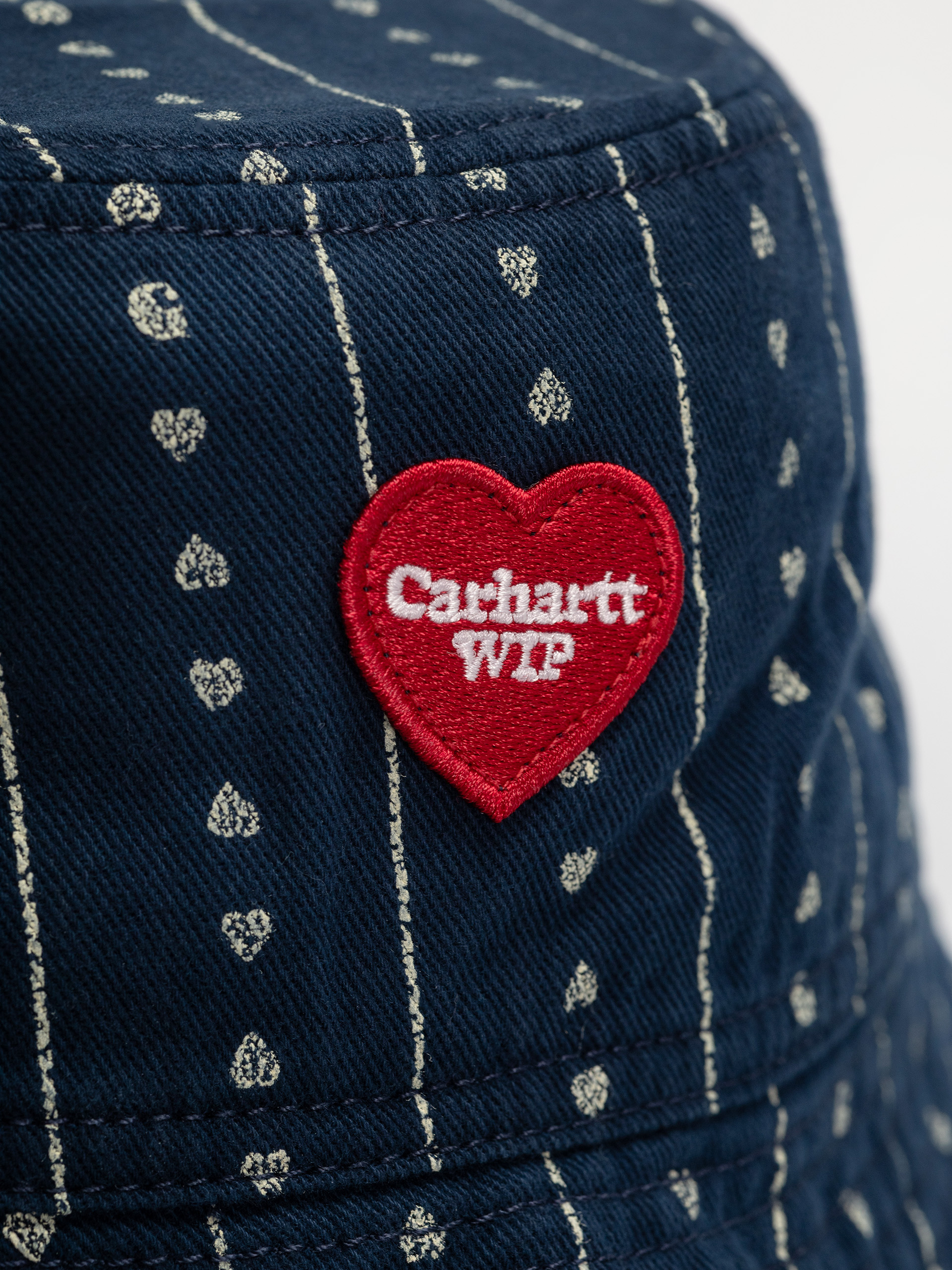 Klobúk Carhartt WIP Drewe Bucket (heart c pinstripe/ink/natural)