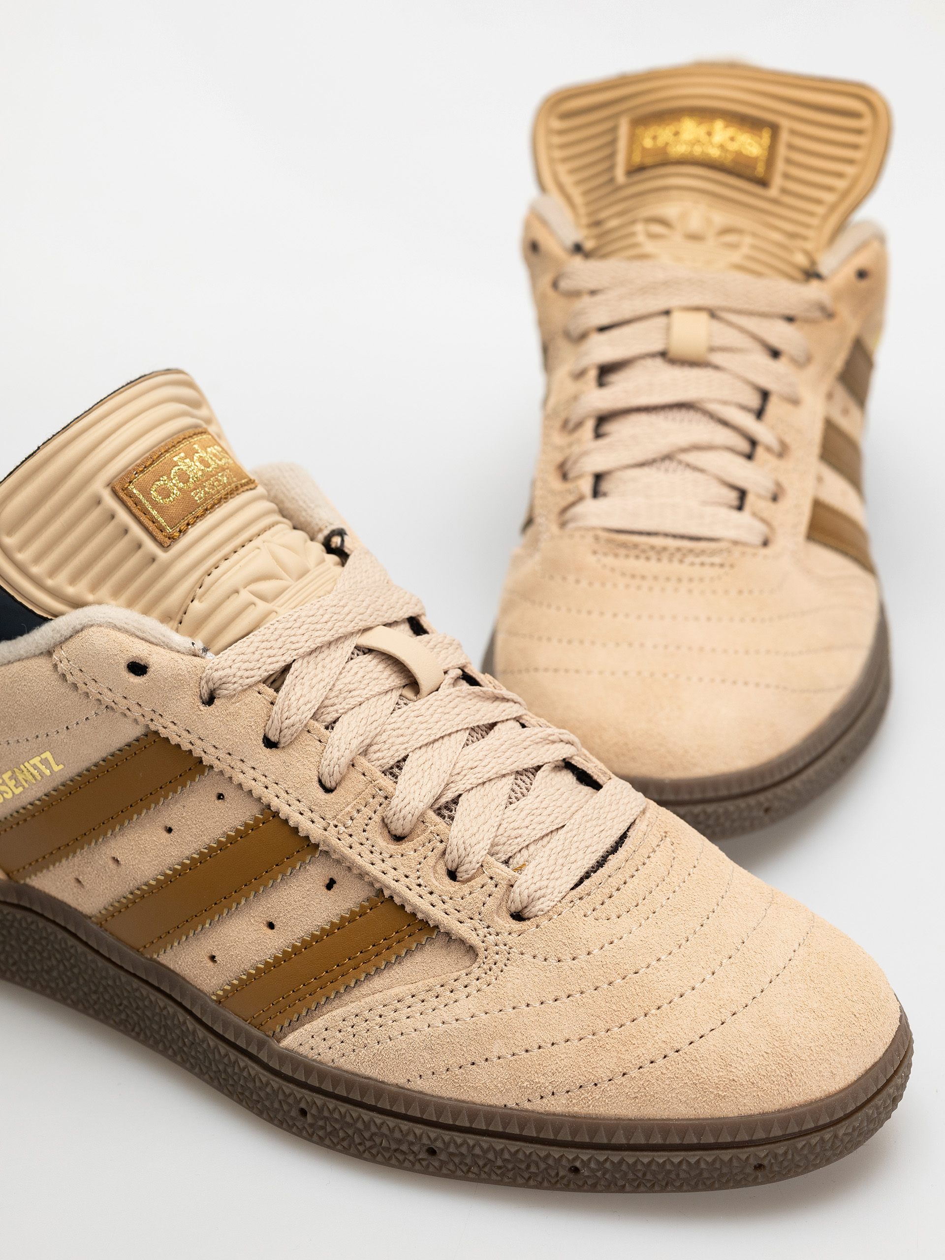 Topánky adidas Busenitz (magbei/brostr/gum5)