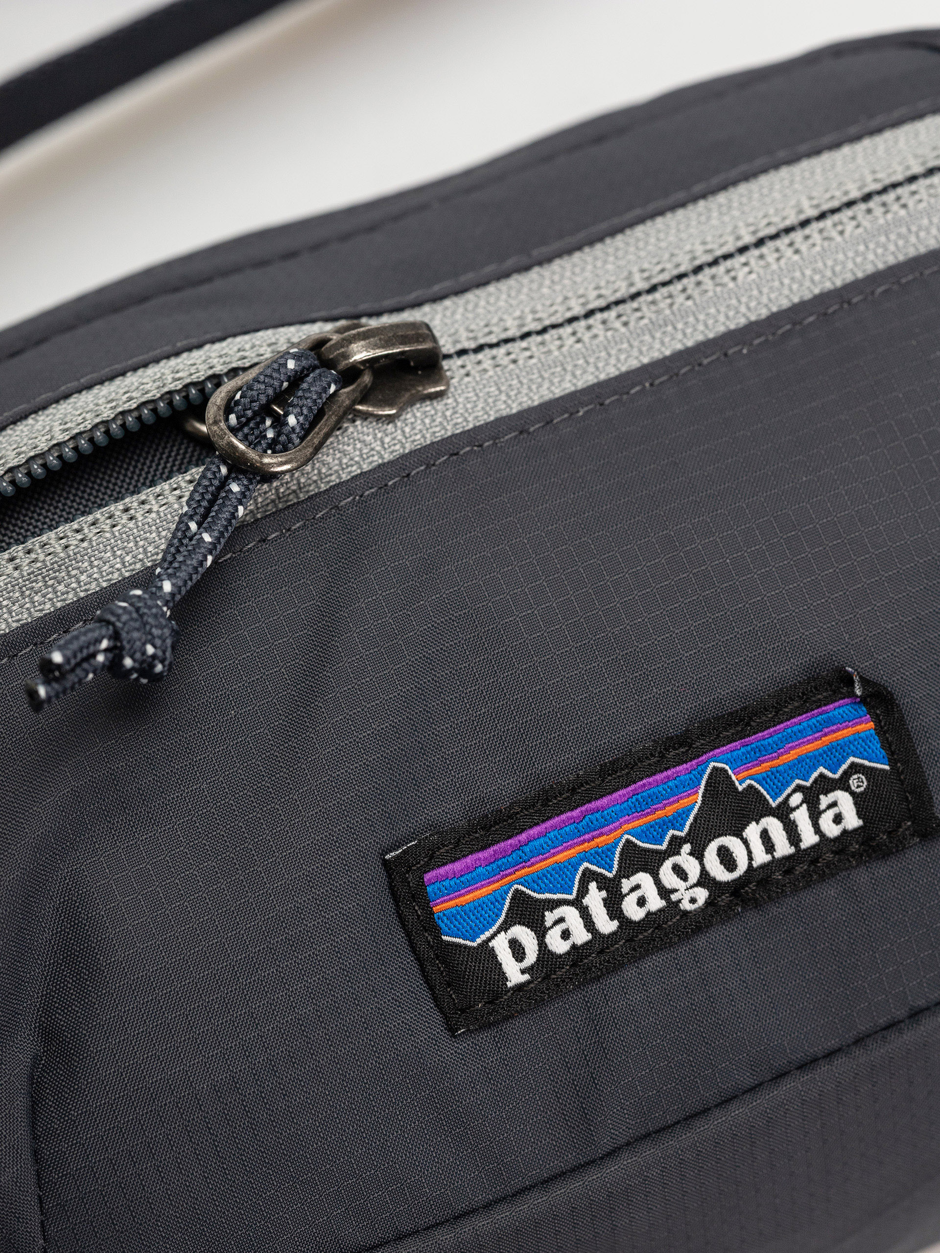 Ľadvinka Patagonia Terravia Mini (smolder blue)
