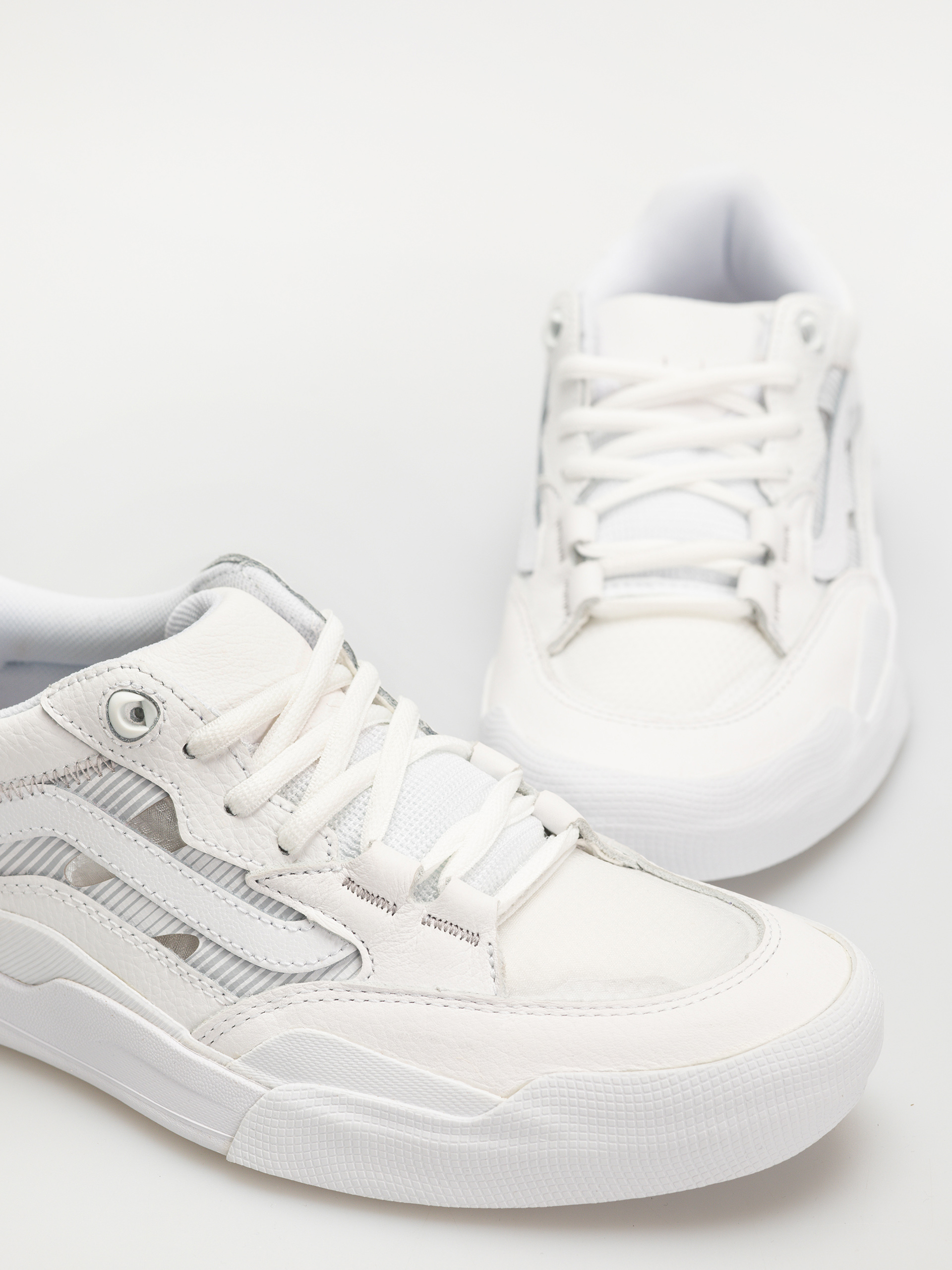 Topánky Vans Skate 2 Wayvee (white)