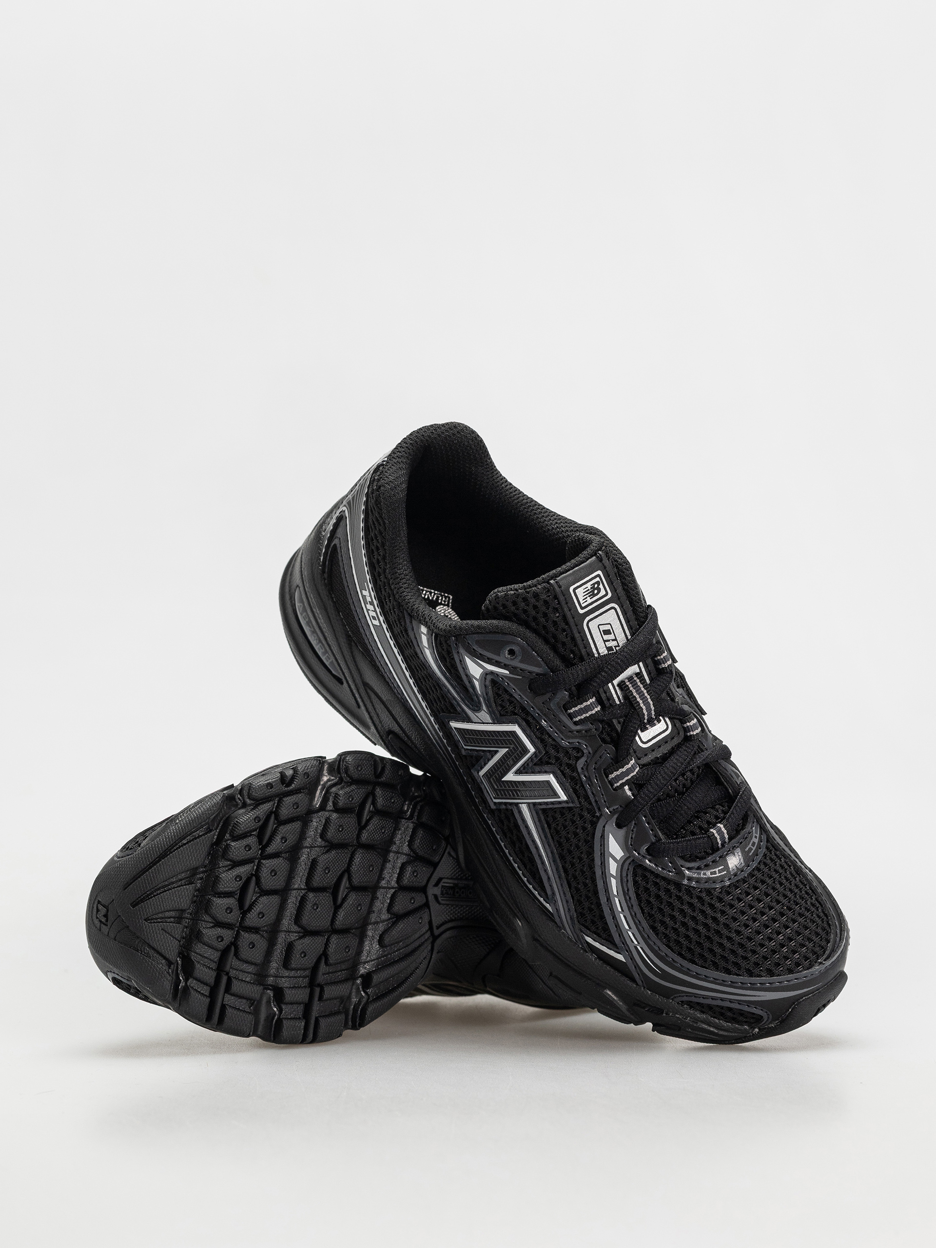 Topánky New Balance 740 JR (black)