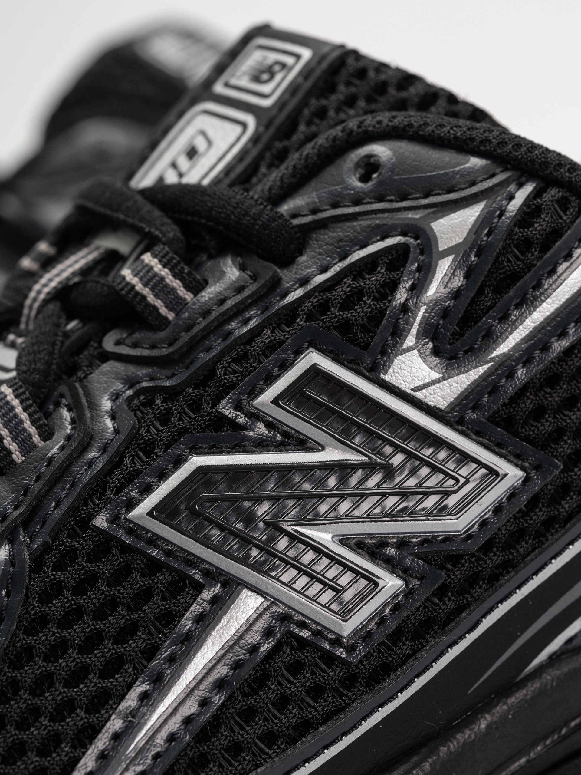 Topánky New Balance 740 JR (black)