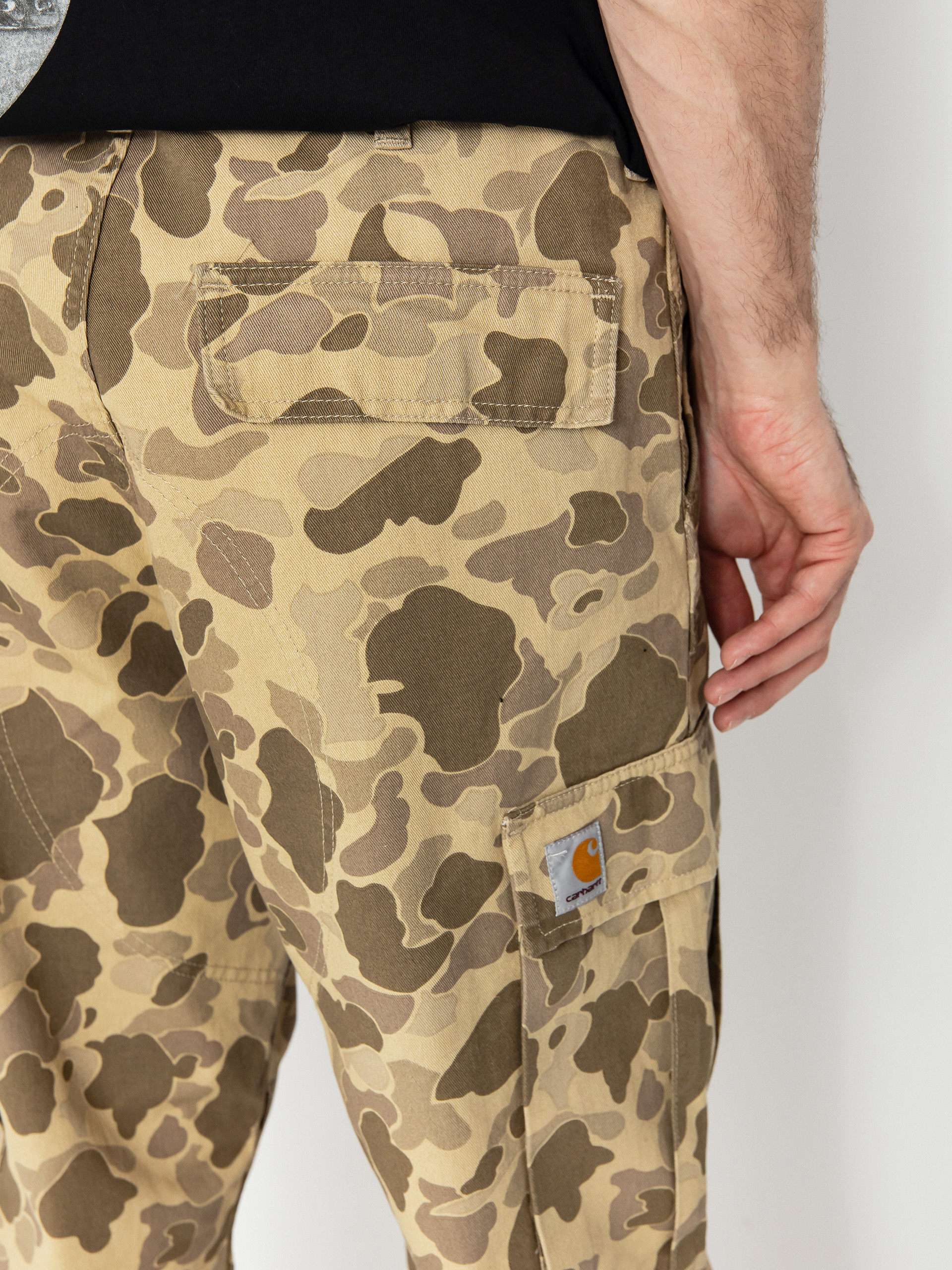 Nohavice Carhartt WIP Regular Cargo (camo duck/desert)