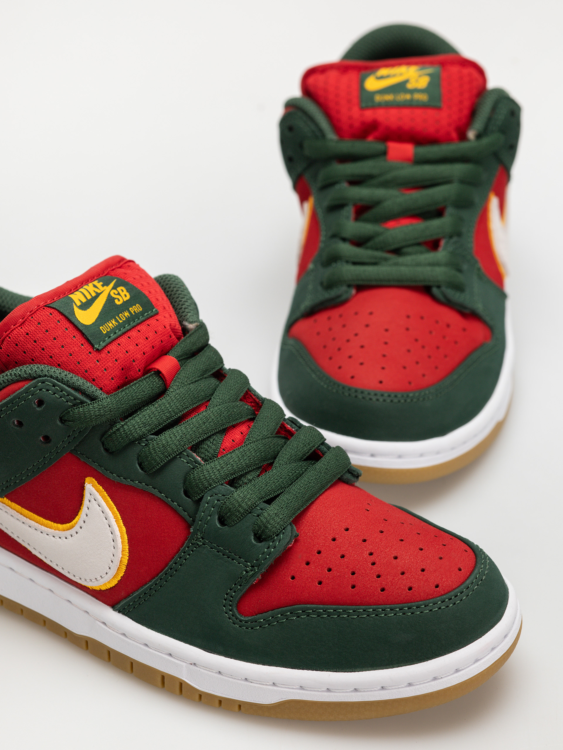 Topánky Nike SB Dunk Low Pro Prm (fir/white university gold fire red)
