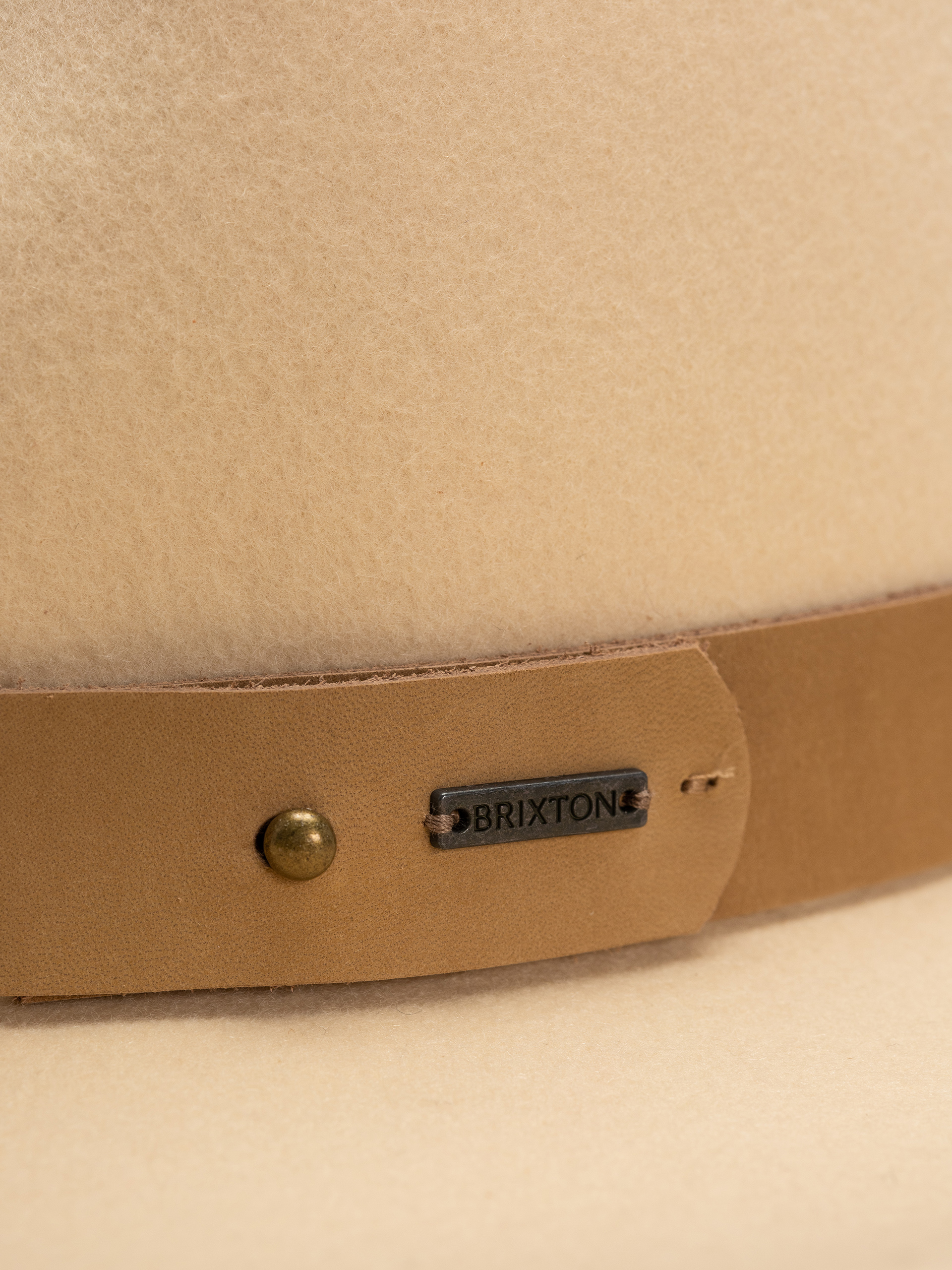 Klobúk Brixton Eleanor Felt Packable Wmn (macadamia)