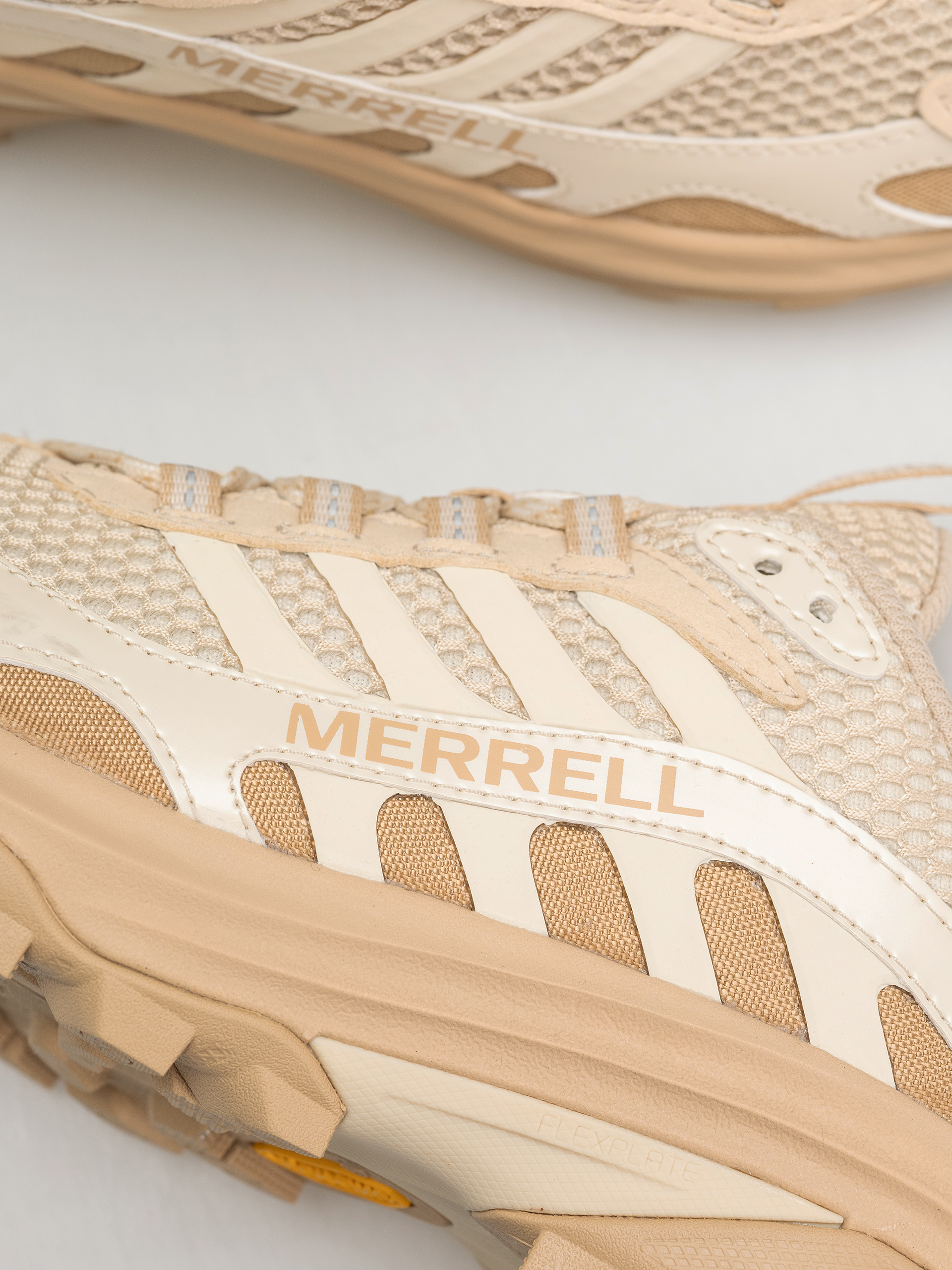 Topánky Merrell Moab Speed 2 Vent 2K Se (poplar/latte)