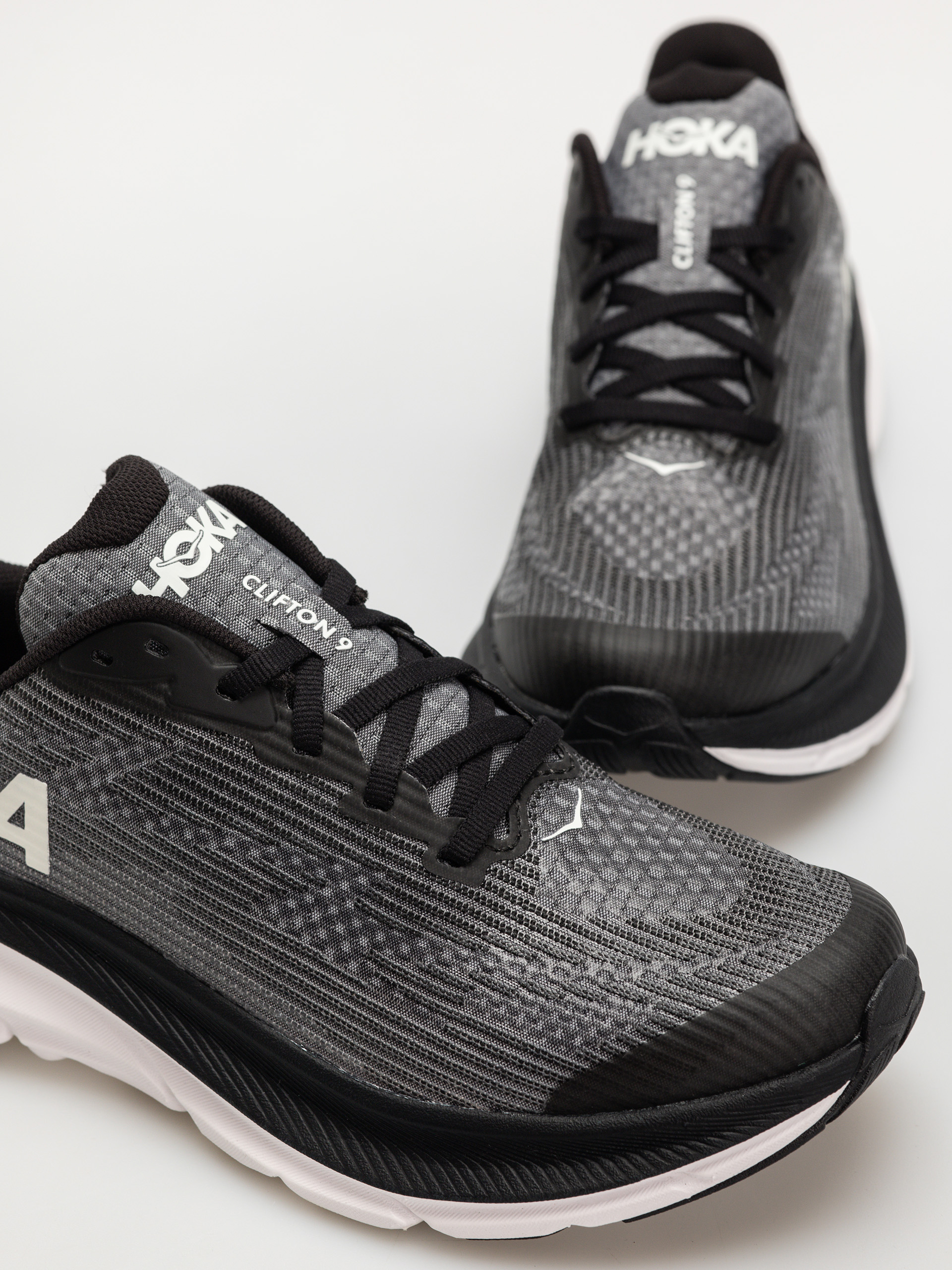 Topánky Hoka Clifton 9 JR (black/white)