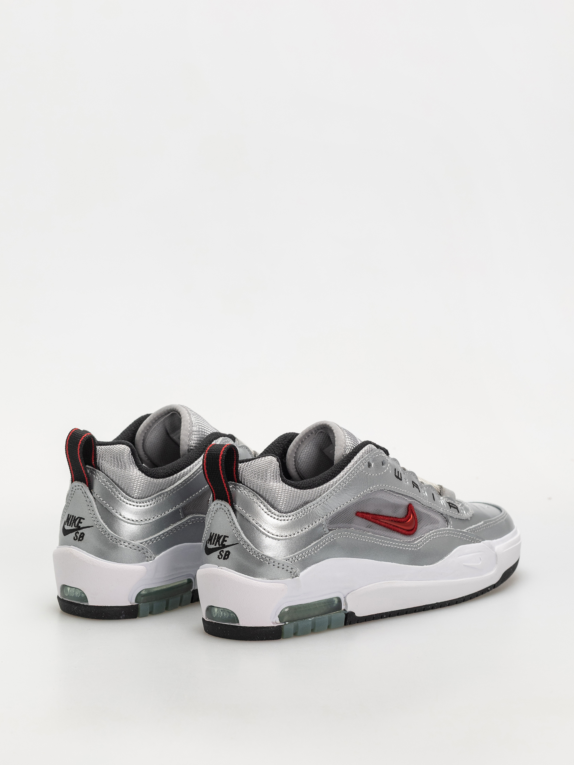 Topánky Nike SB AIR MAX ISHOD PRM (metallic silver/varsity red)