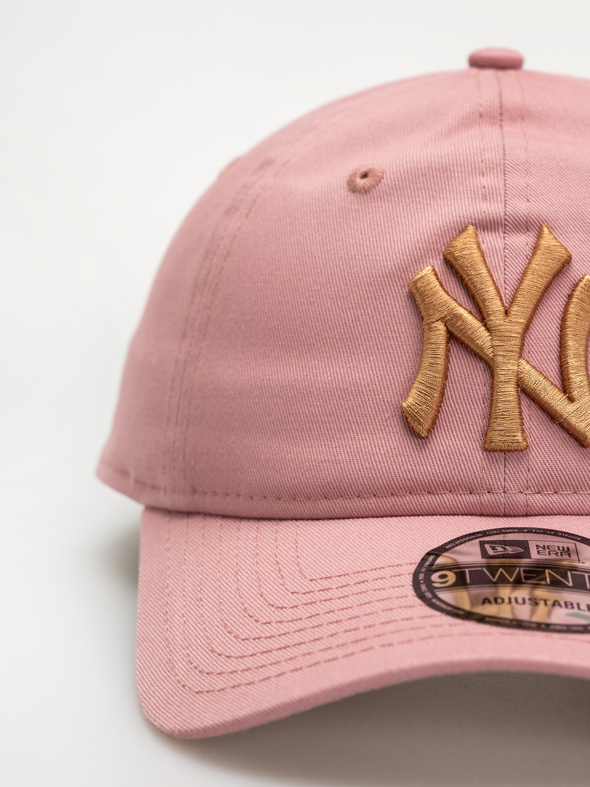 Šiltovka New Era League Essential 9Twenty New York Yankees (dark pink)