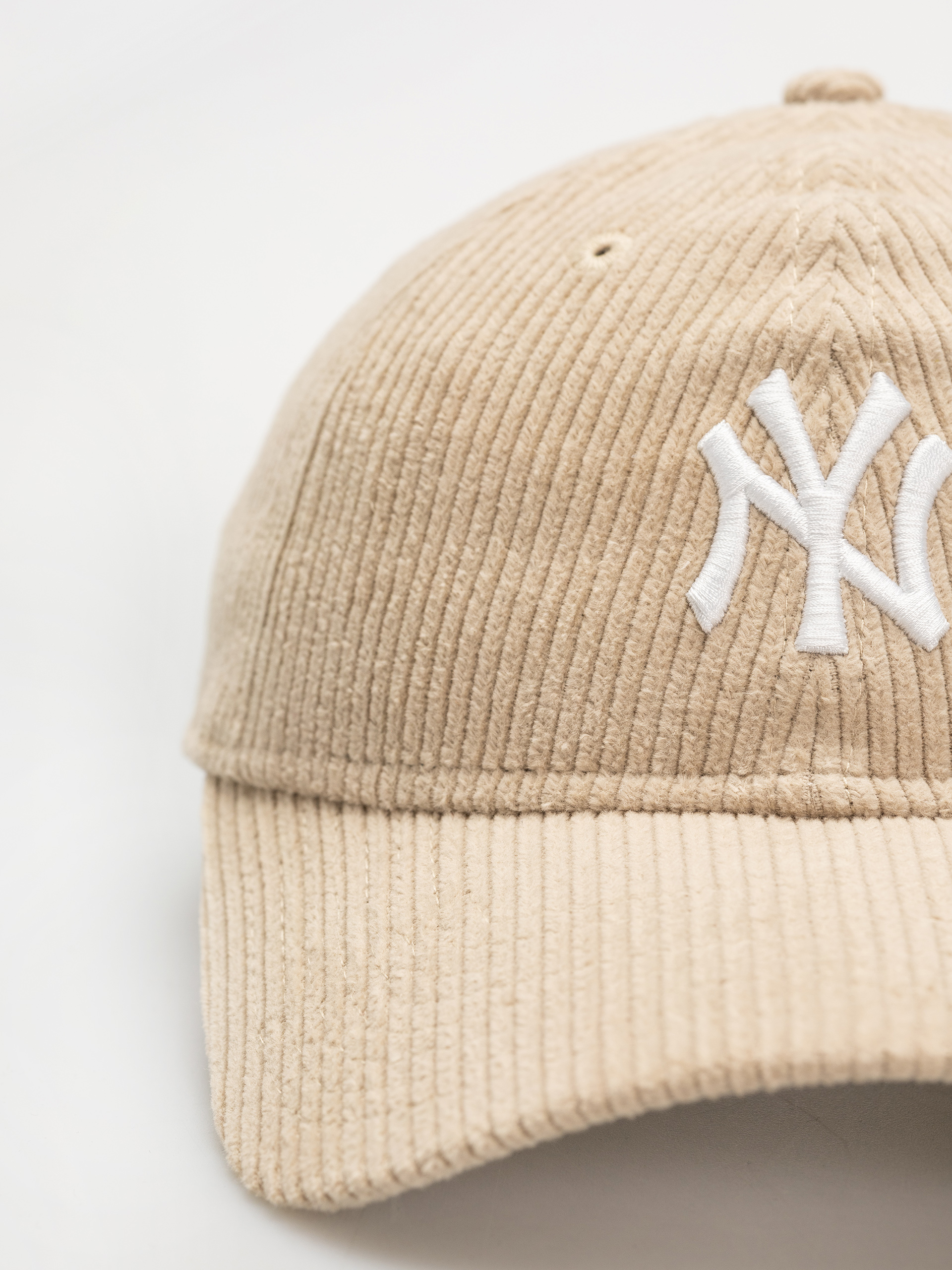Šiltovka New Era Cord 9Twenty New York Yankees Wmn (light beige)