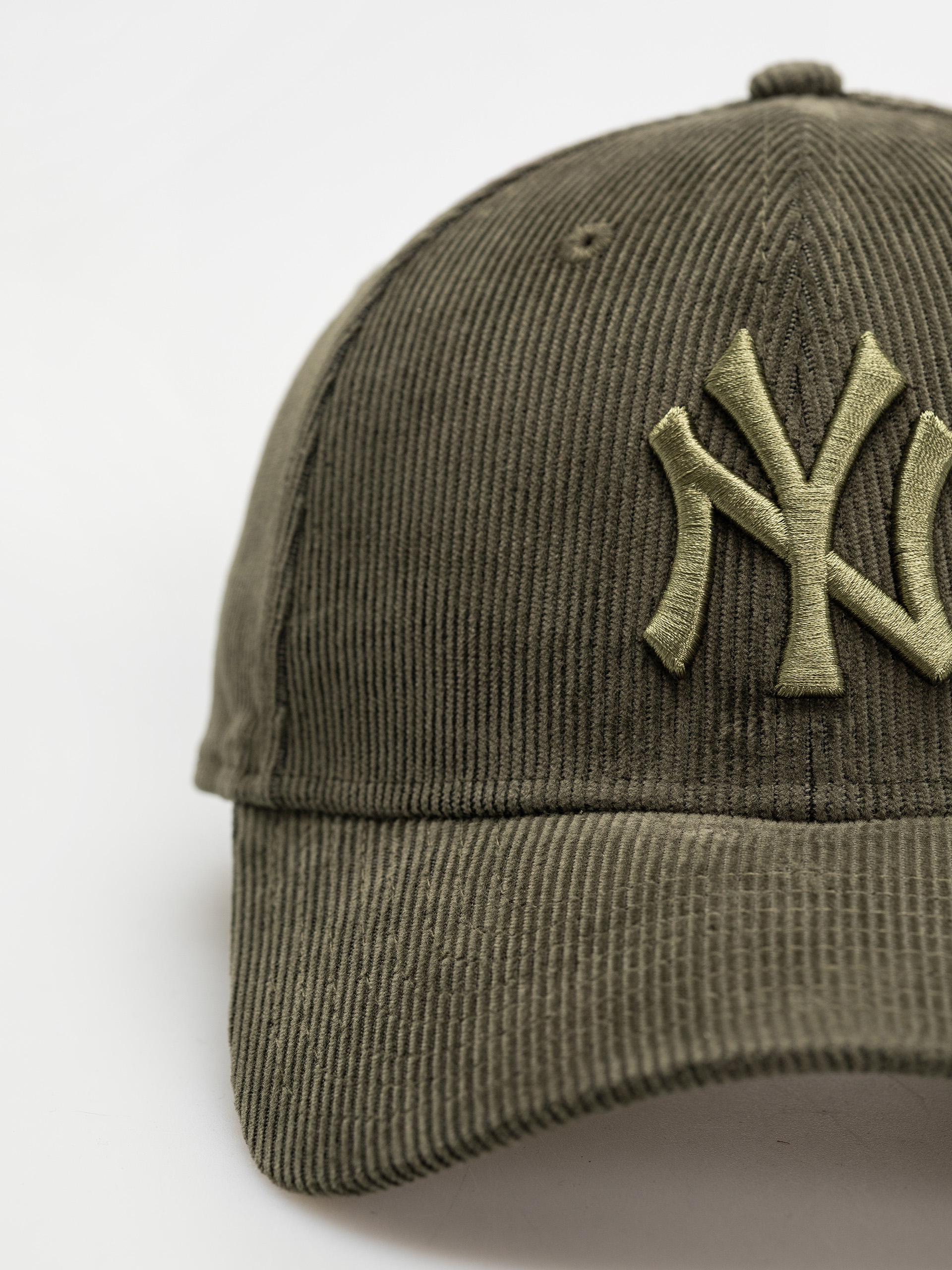 Šiltovka New Era Two Tone Cord 9Forty New York Yankees (dark green)