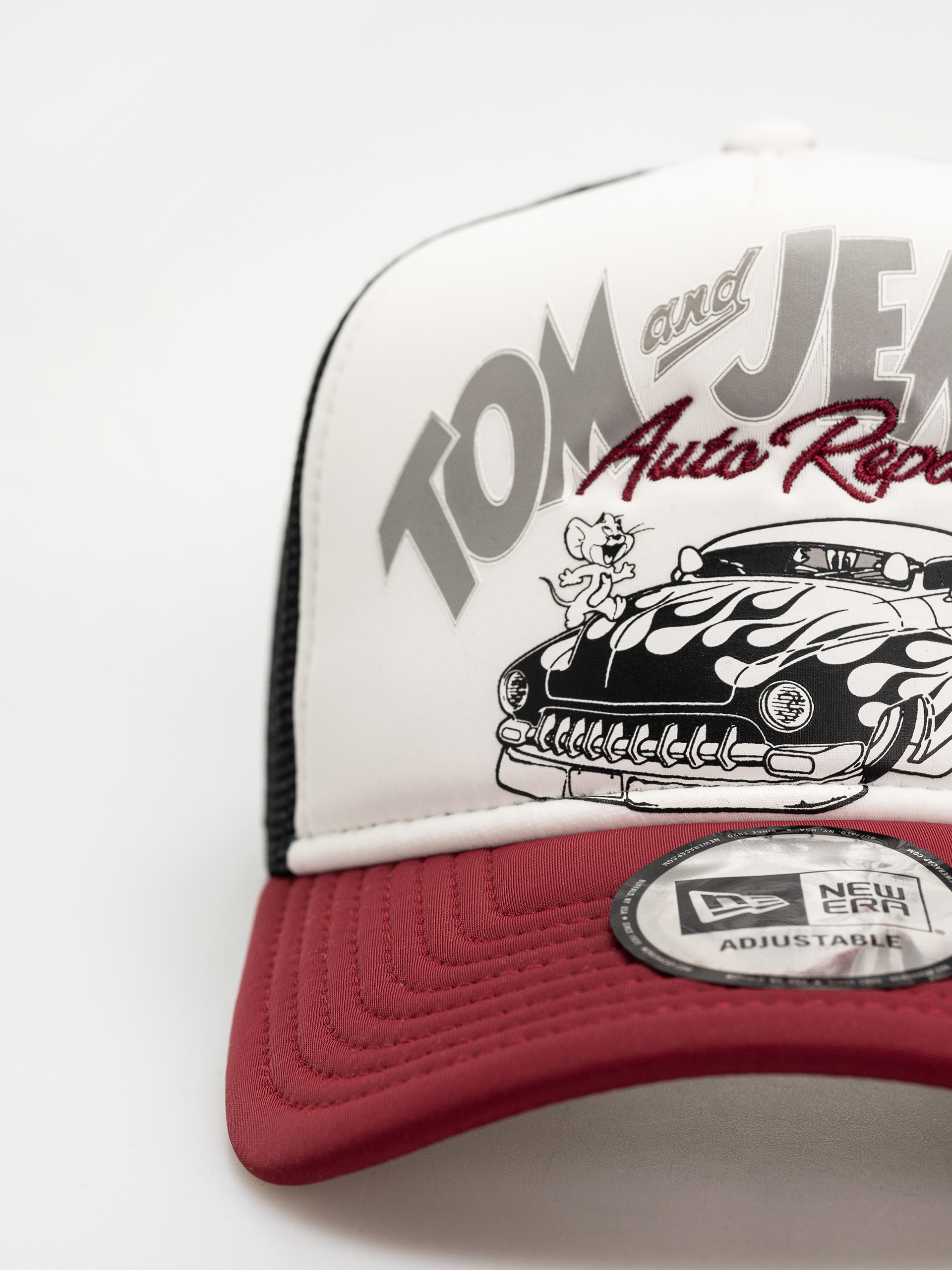 Šiltovka New Era Tom And Jerry Trucker (dark red)