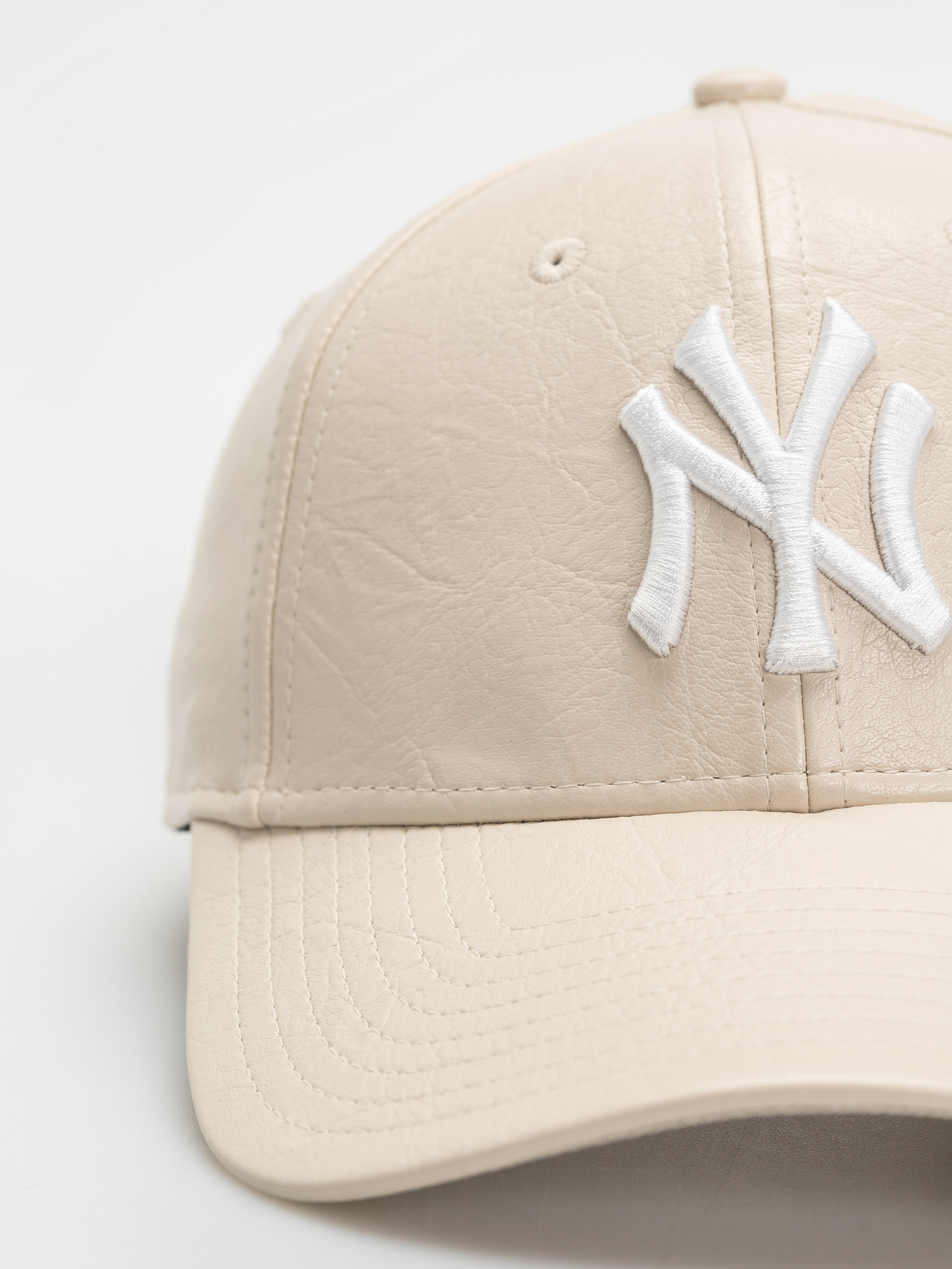 Šiltovka New Era Crinkled Pu 9Forty New York Yankees Wmn (light beige)
