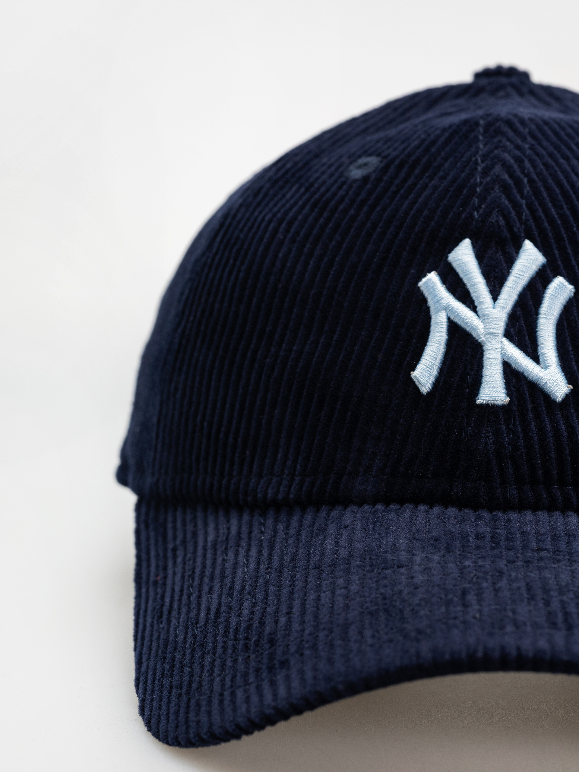 Šiltovka New Era Cord 9Twenty New York Yankees Wmn (navy)