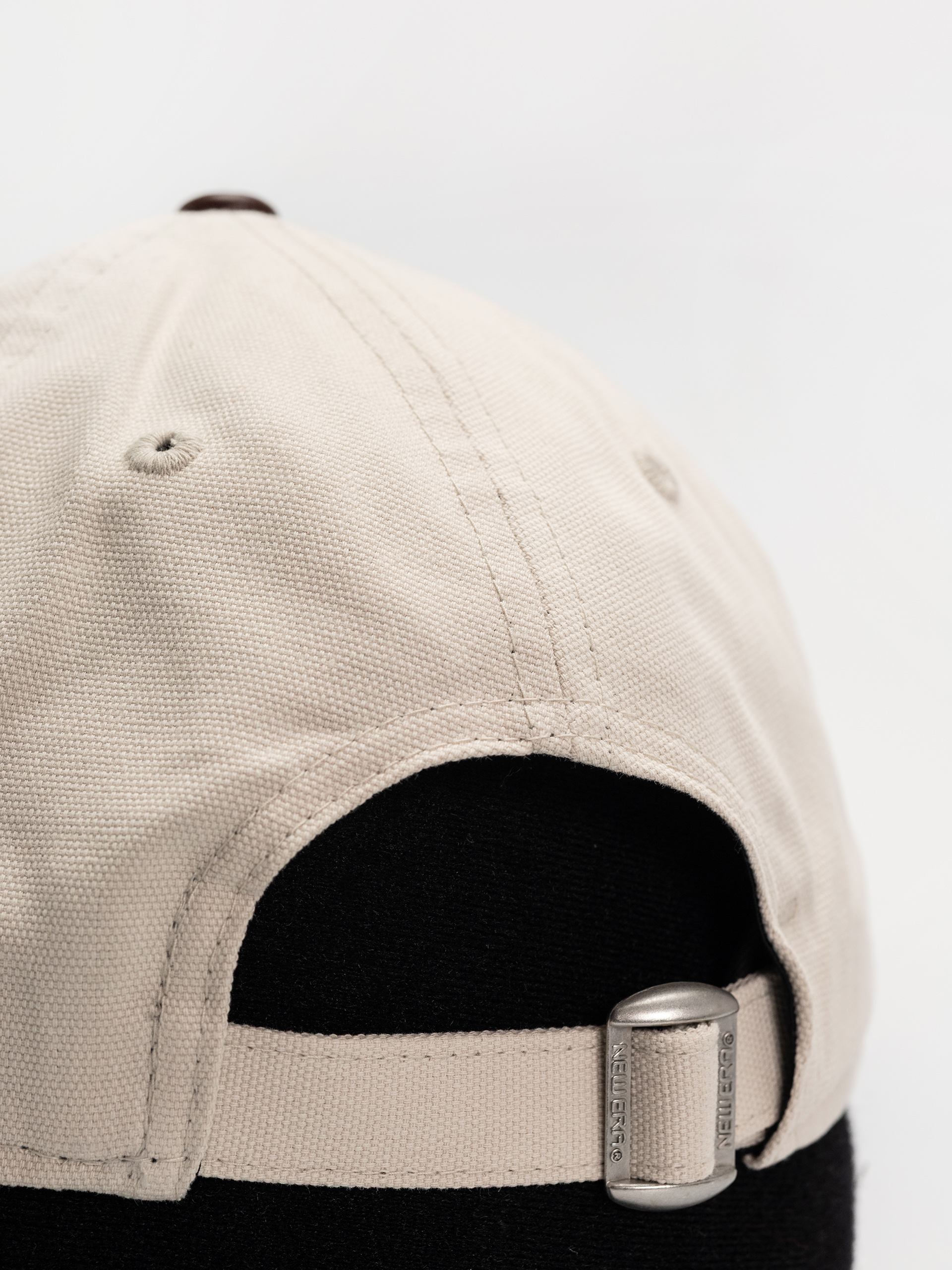 Šiltovka New Era Pu Visor 9Forty New York Yankees Wmn (light beige)