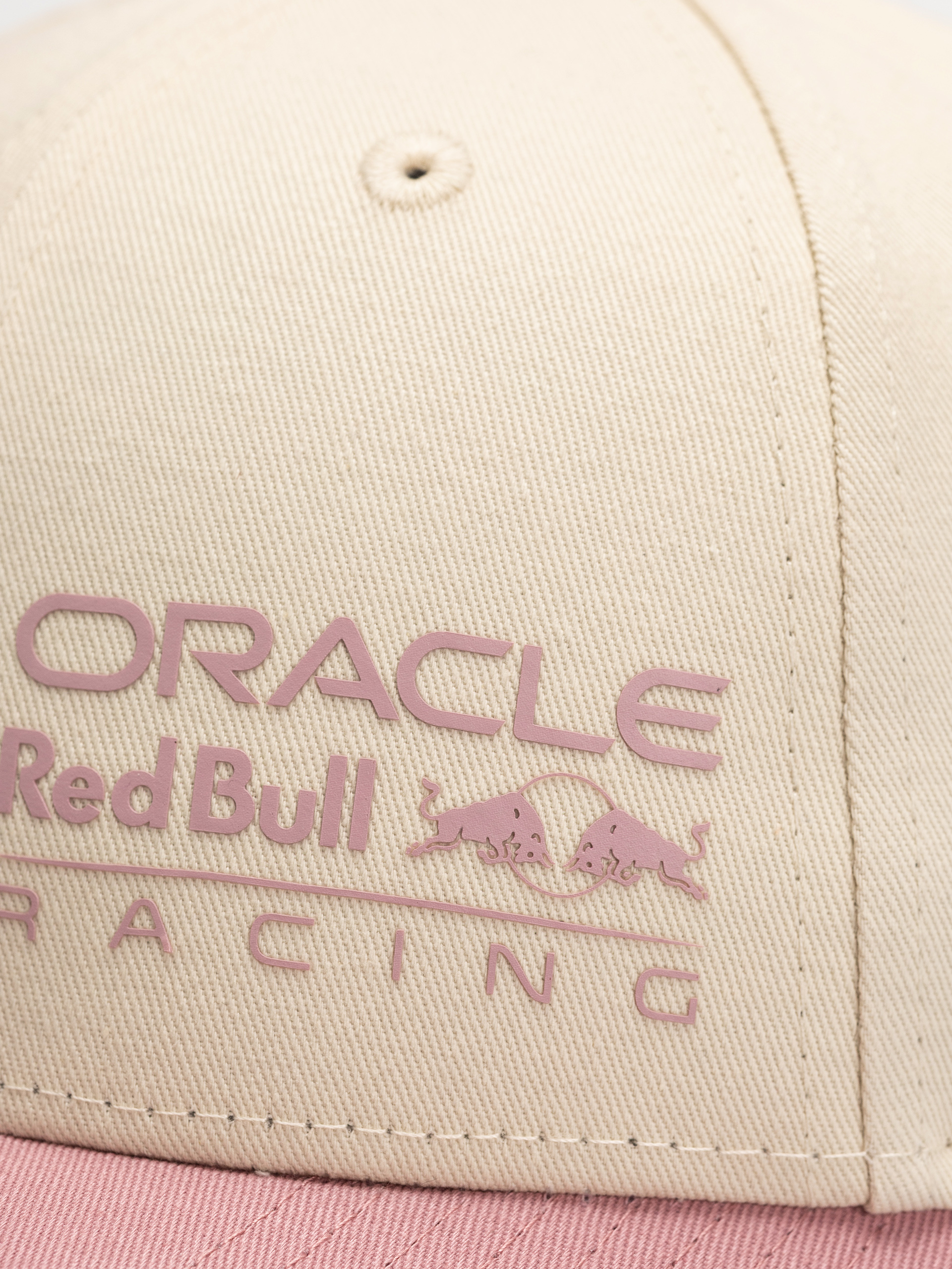 Šiltovka New Era Contrast 9Forty Red Bull (light beige)