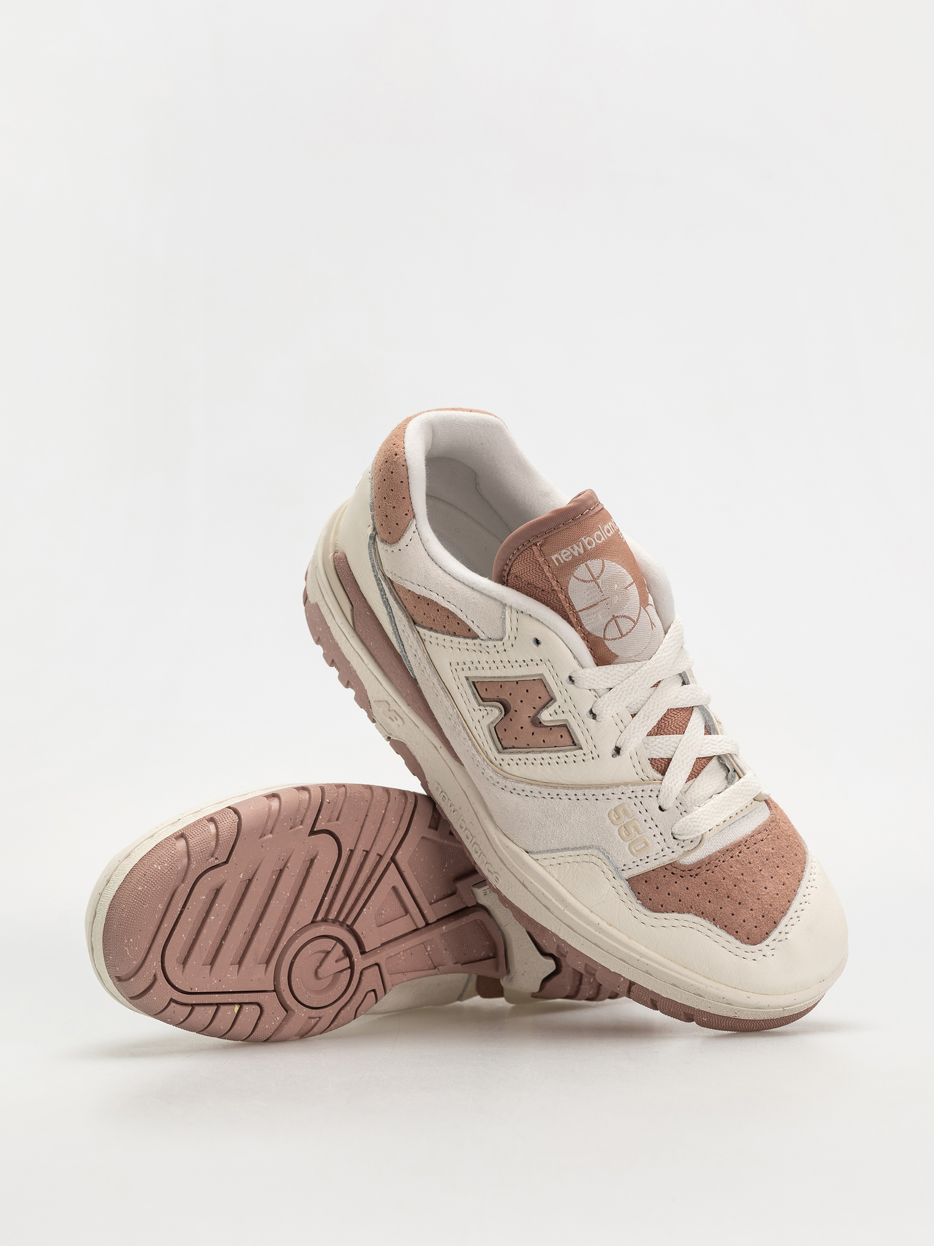 Topánky New Balance 550 Wmn (sea salt)