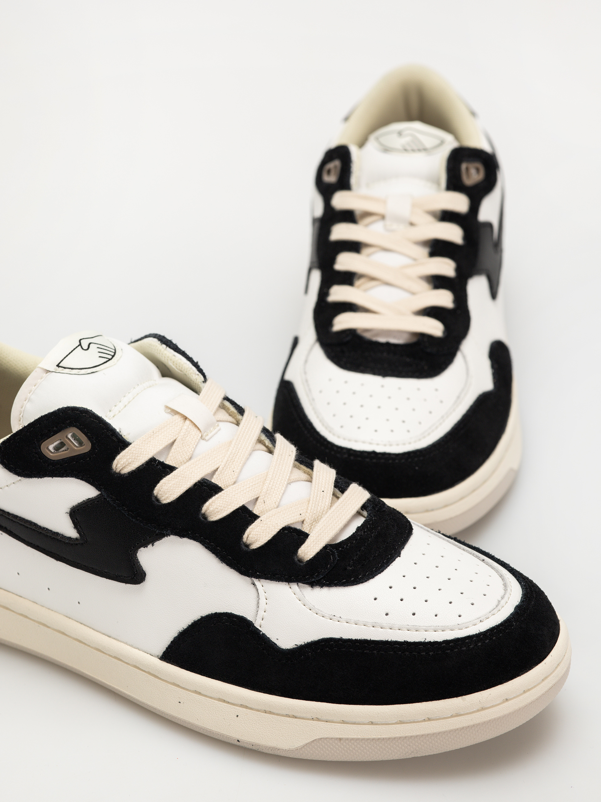 Topánky Stepney Workers Club Pro Cup 01 S-Strike (black white)