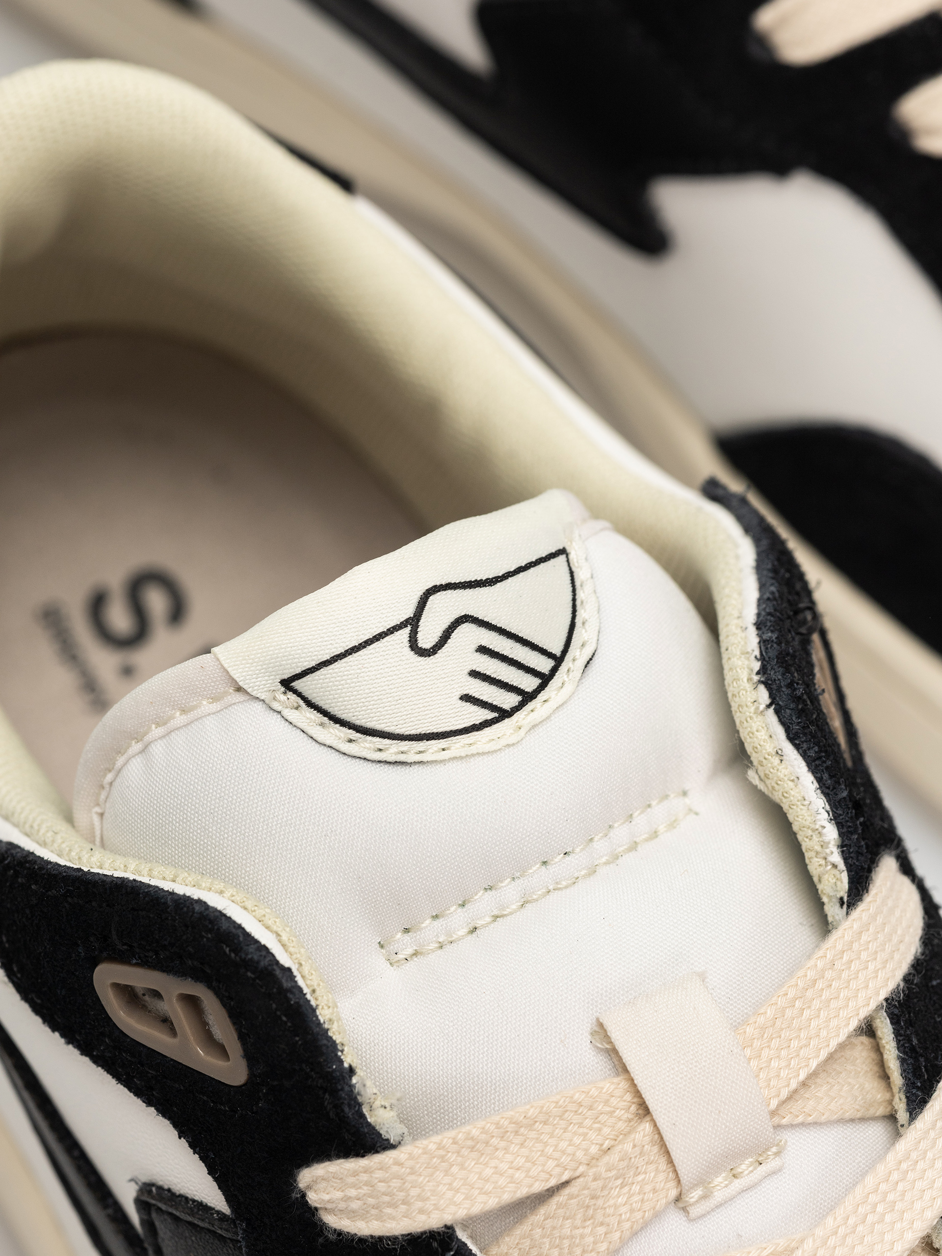 Topánky Stepney Workers Club Pro Cup 01 S-Strike (black white)